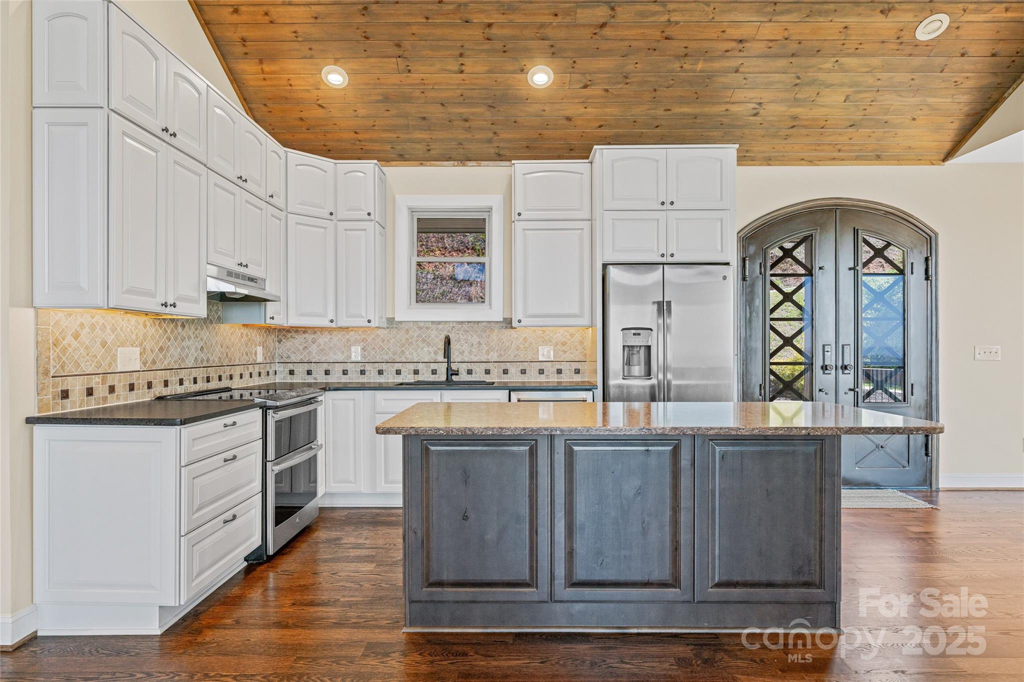 179 Serenity Ridge Trail Property Photo 16