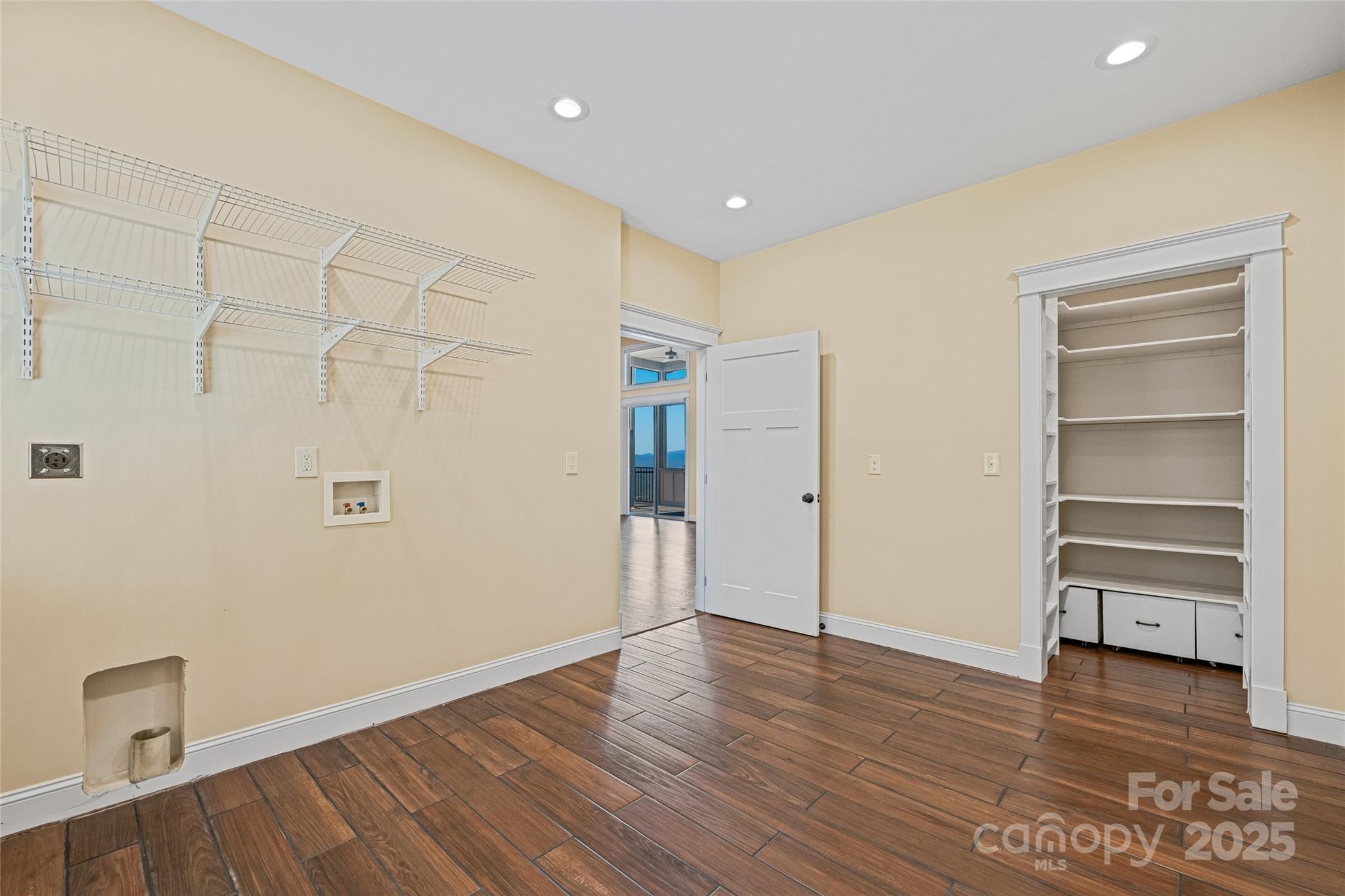 179 Serenity Ridge Trail Property Photo 35