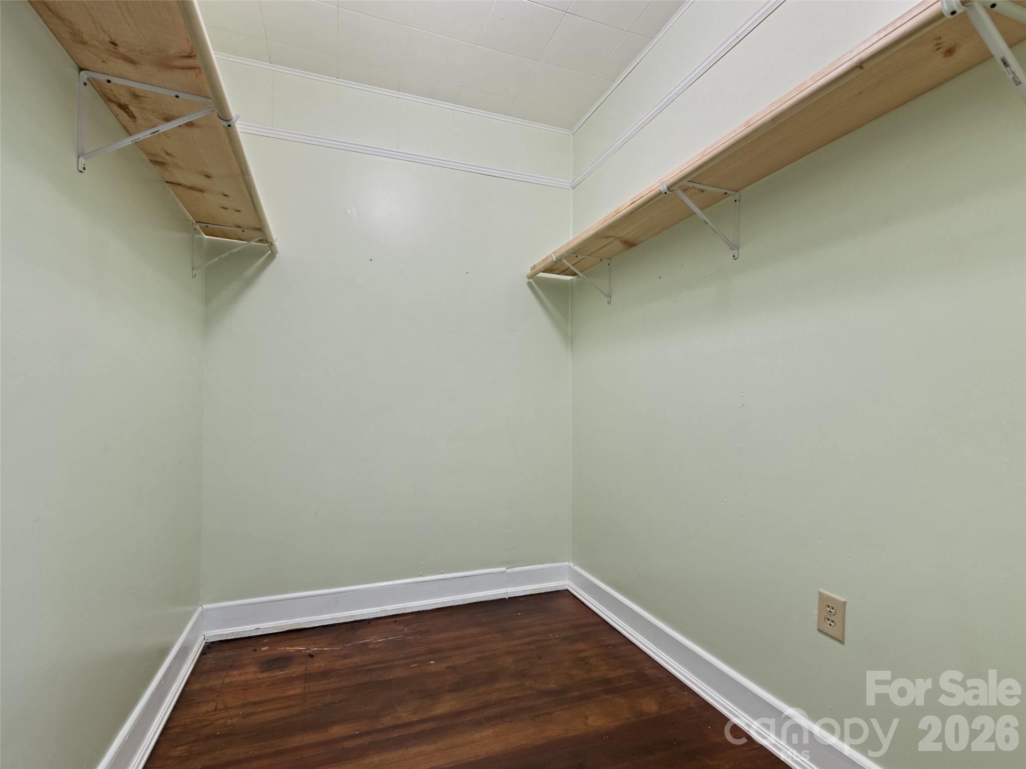 442 And 440 Walnut Street Property Photo 32