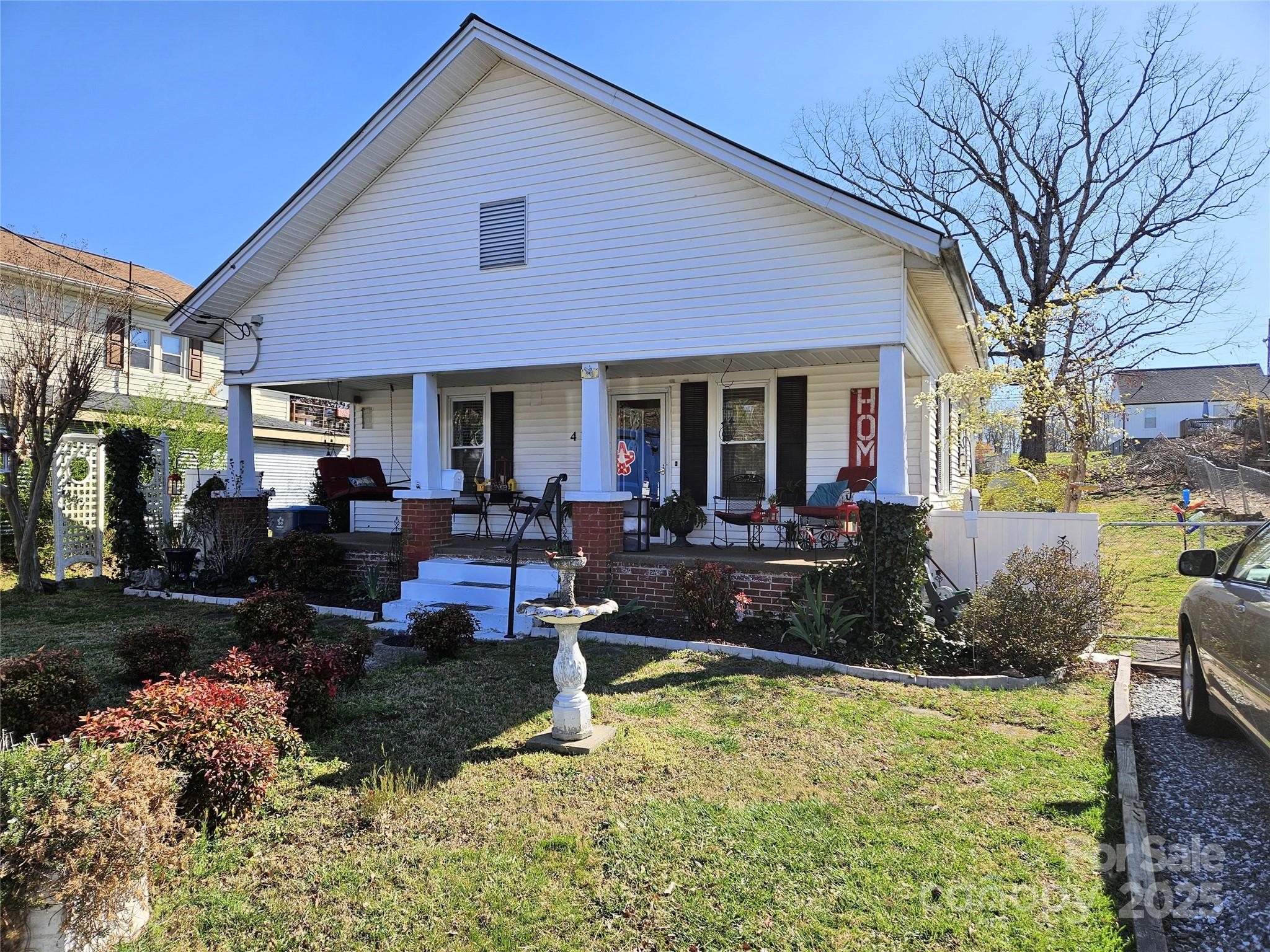 413 Morganton Street Property Photo