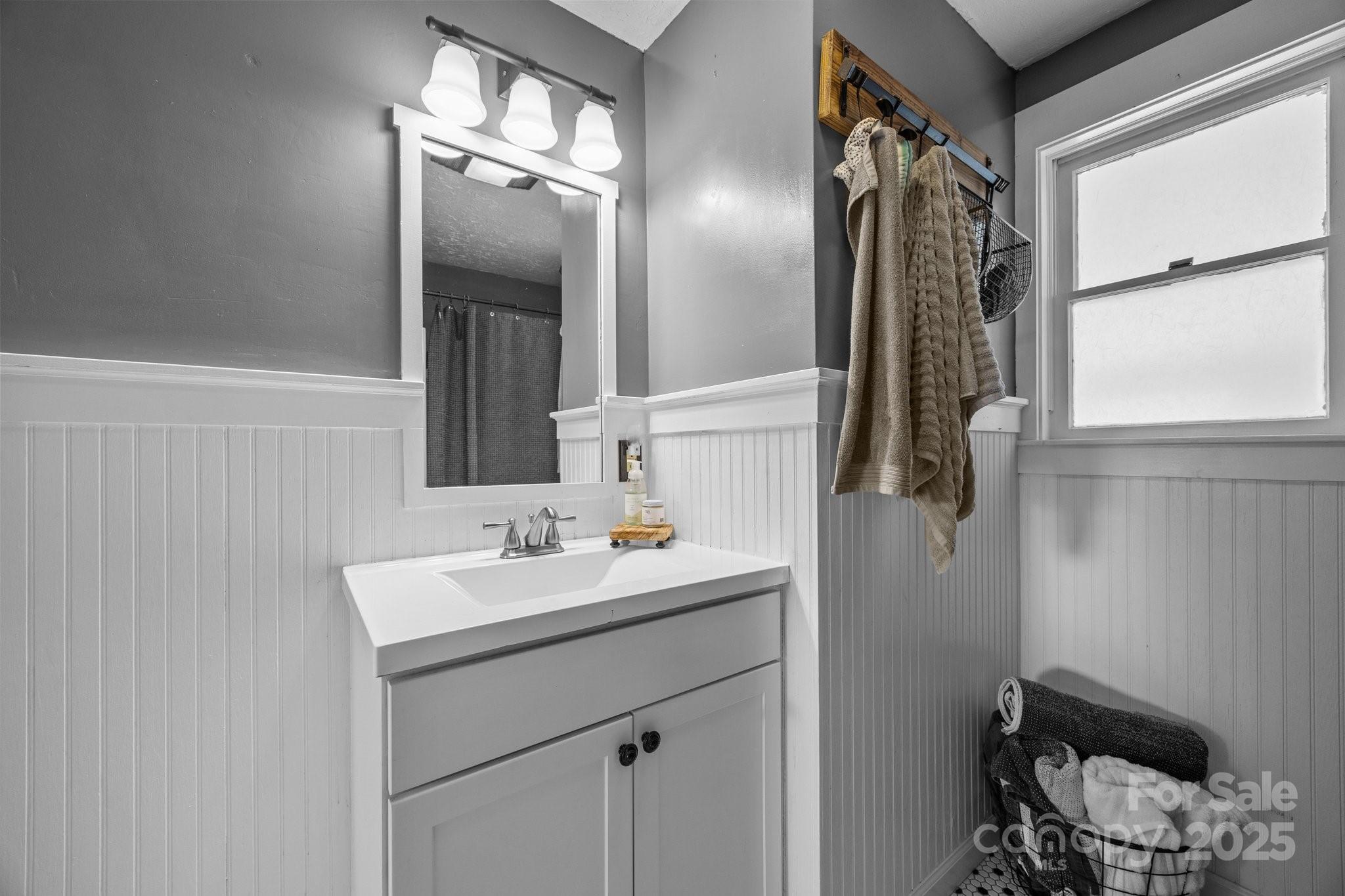 15 Ravenwood Ridge Property Photo 27
