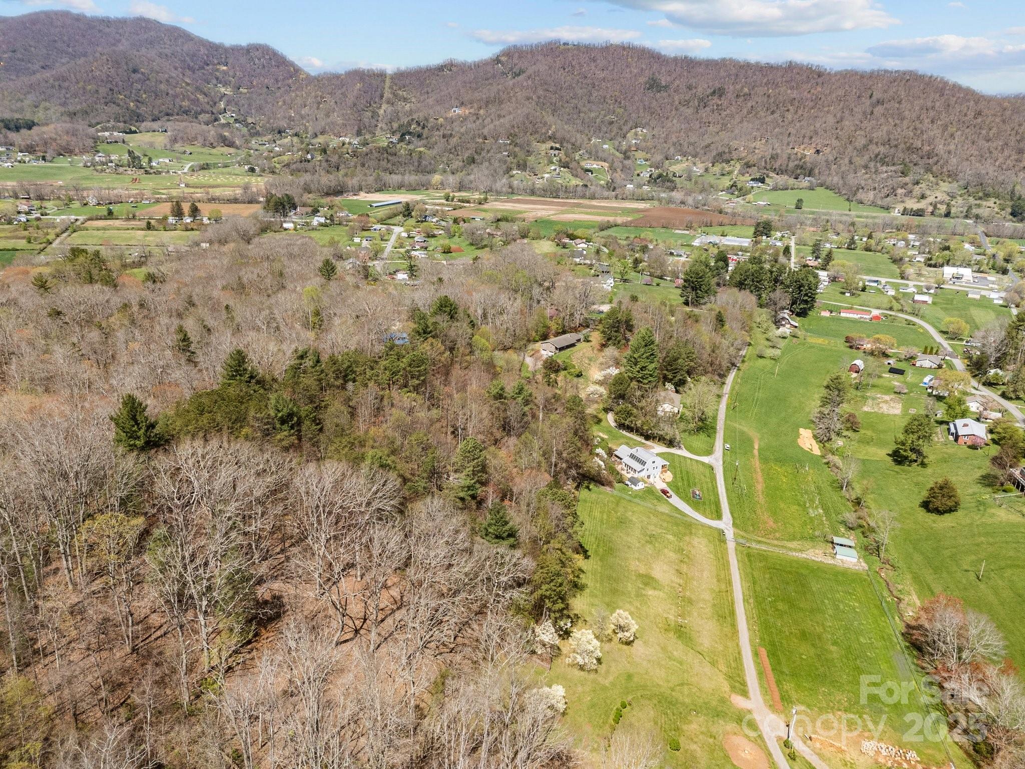 15 Ravenwood Ridge Property Photo 38