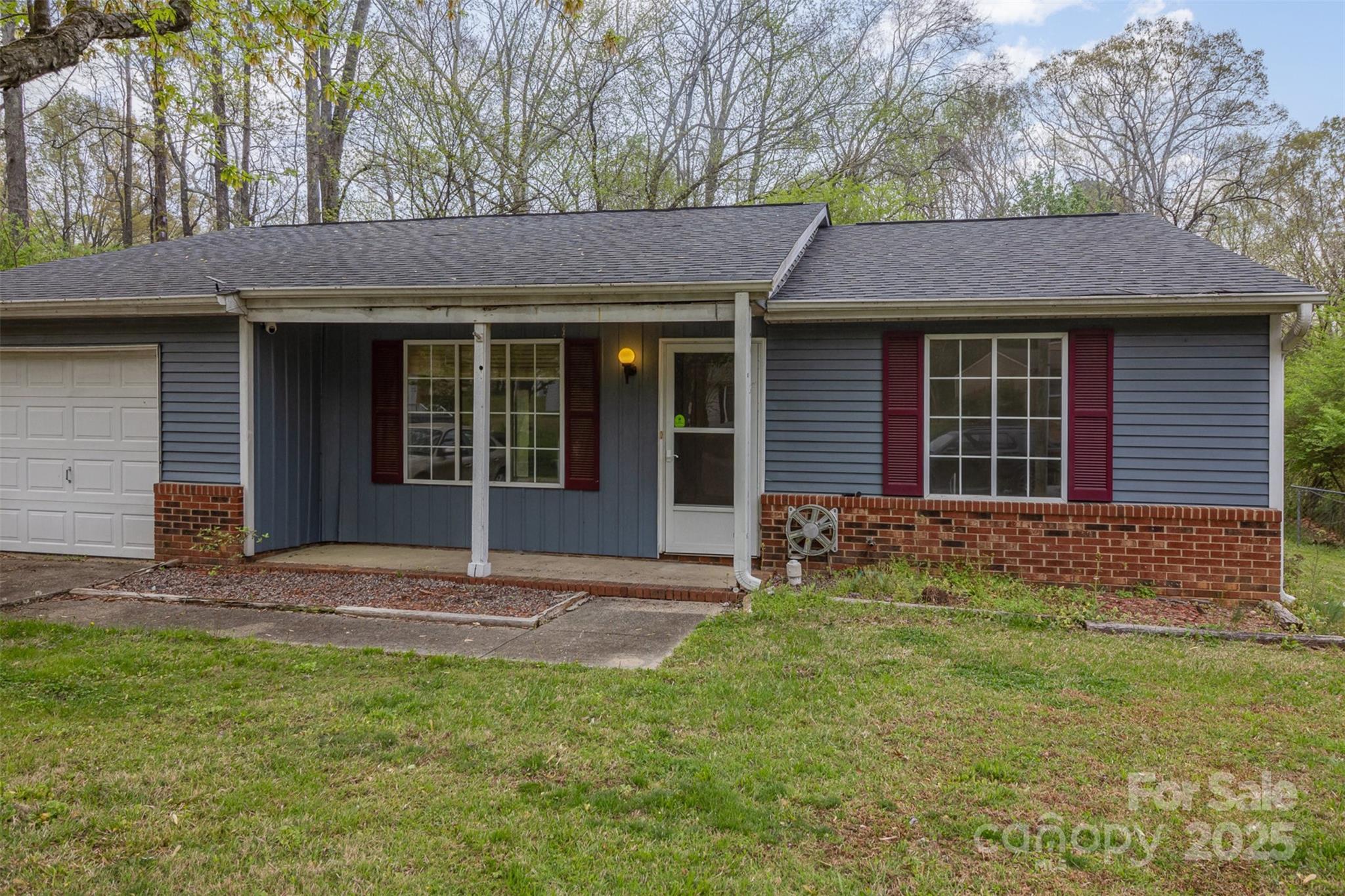 6005 Fringe Tree Drive Property Photo