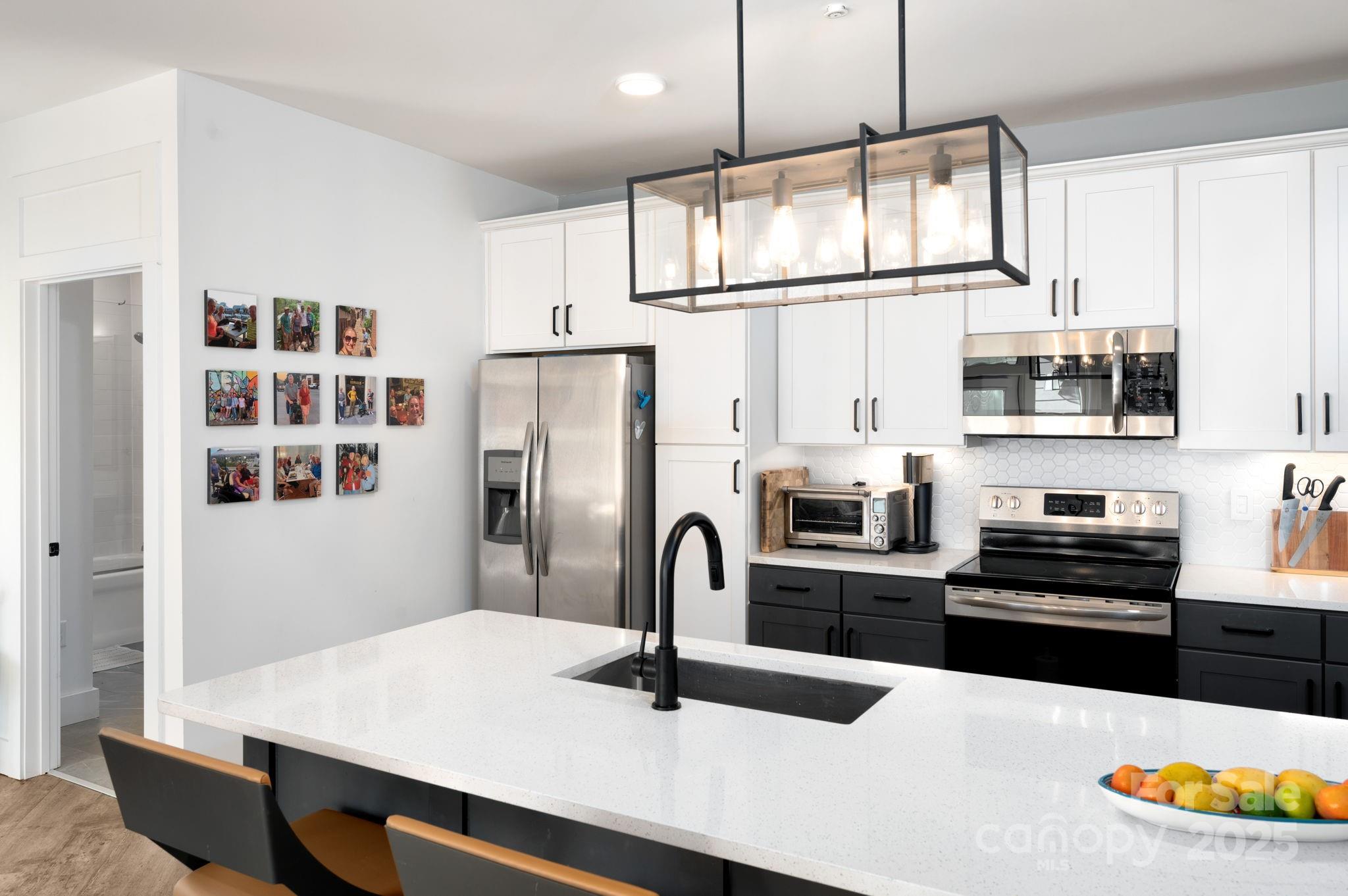 55 S Market Street 101 Property Photo 7