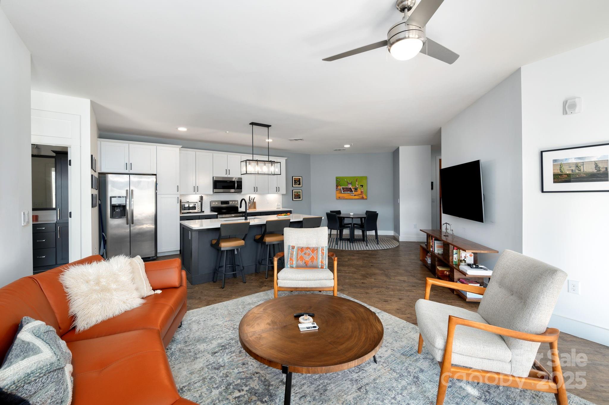 55 S Market Street 101 Property Photo 22