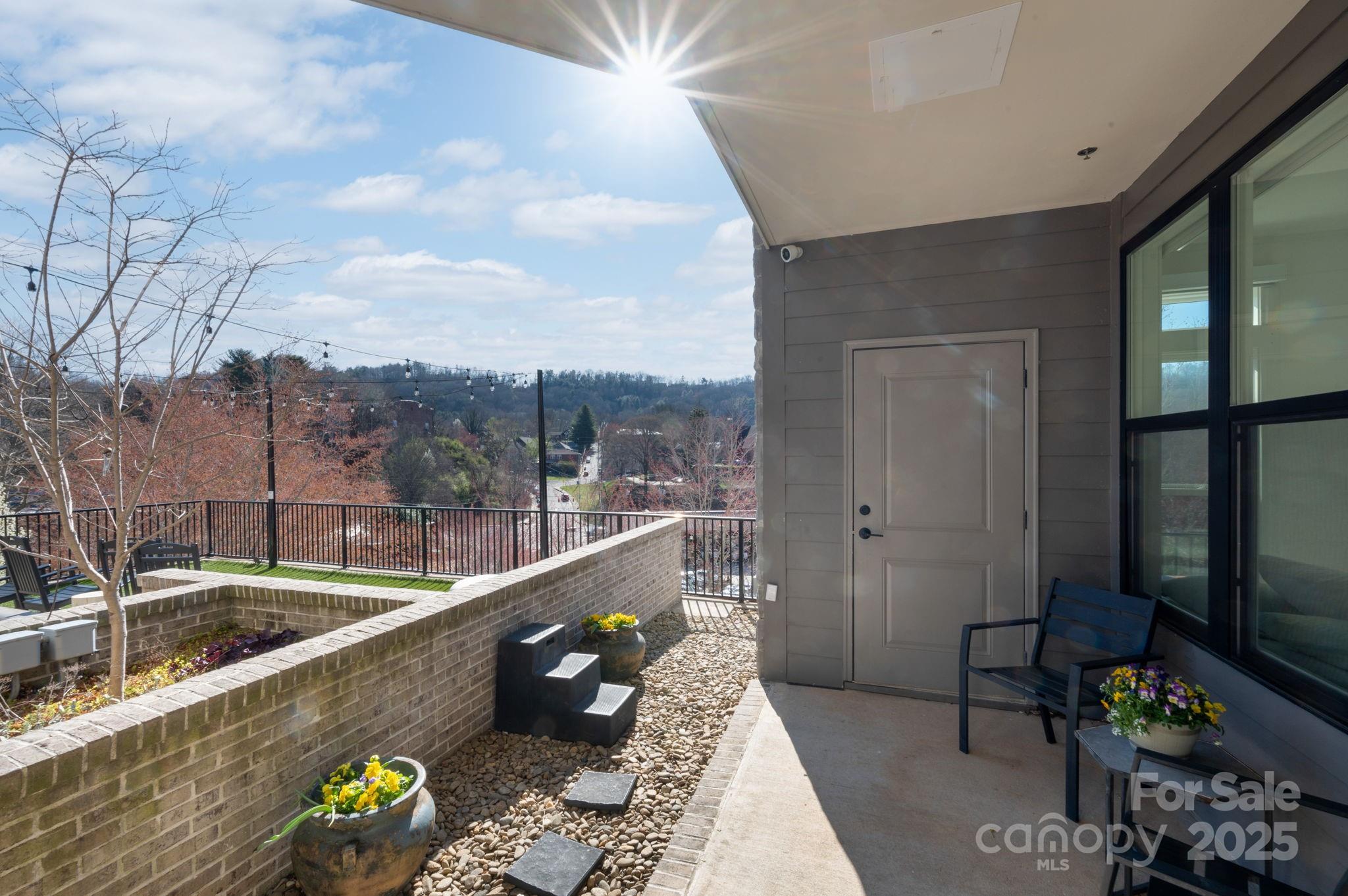 55 S Market Street 101 Property Photo 25