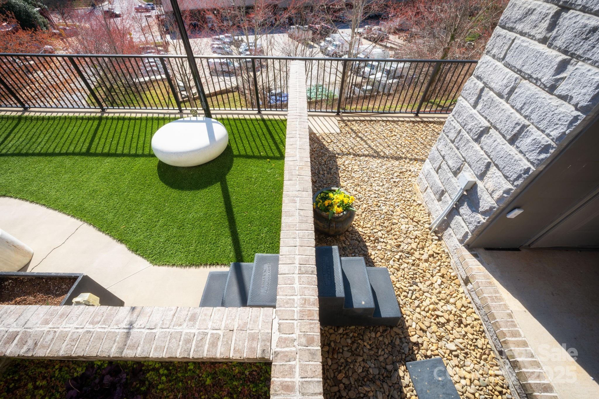 55 S Market Street 101 Property Photo 27