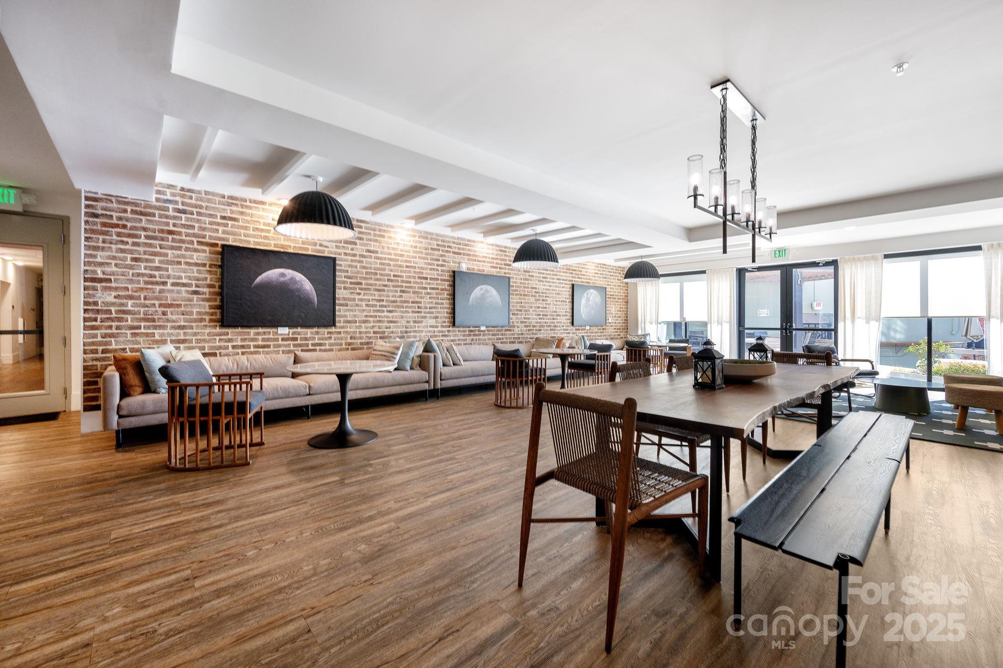 55 S Market Street 101 Property Photo 31