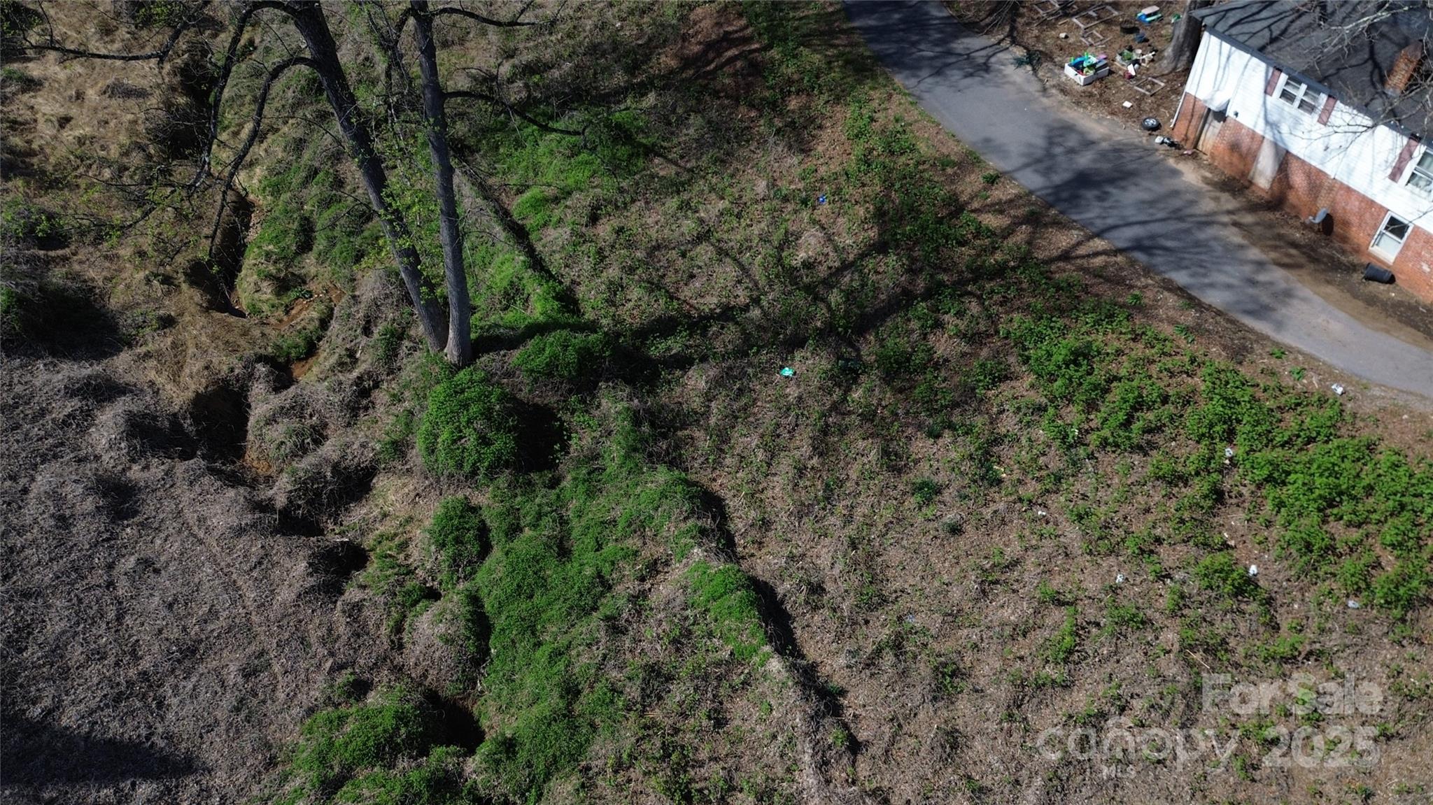 99999 Thole Street Property Photo 6