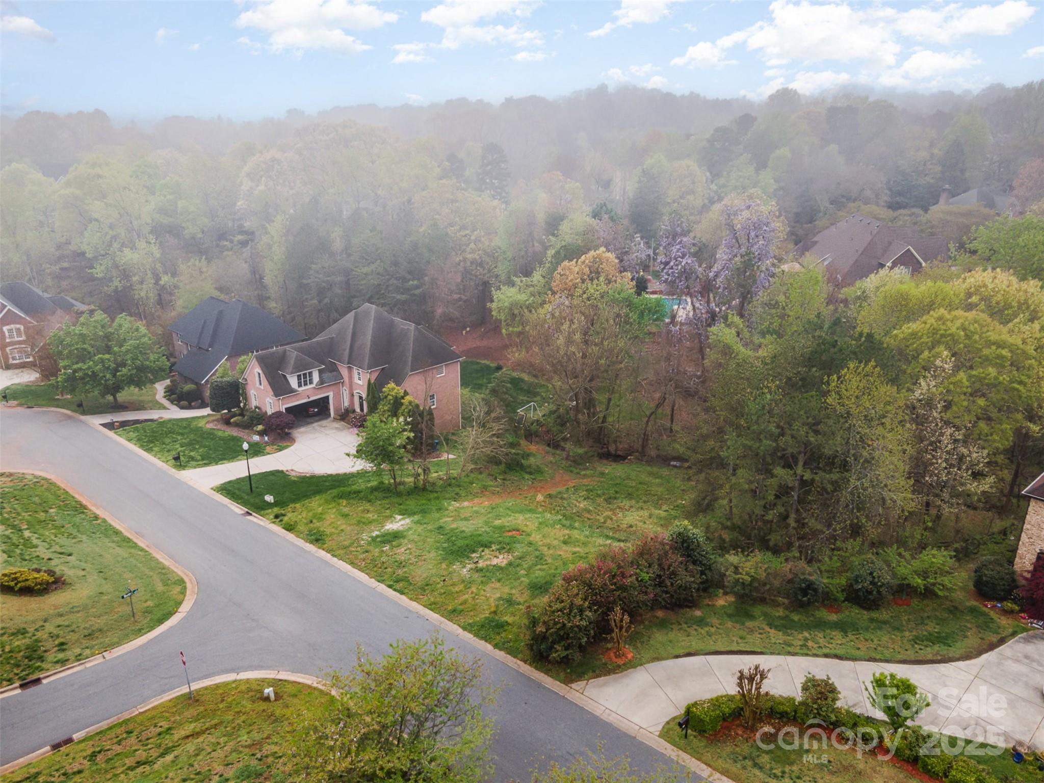 9274 Naron Lane Property Photo 7