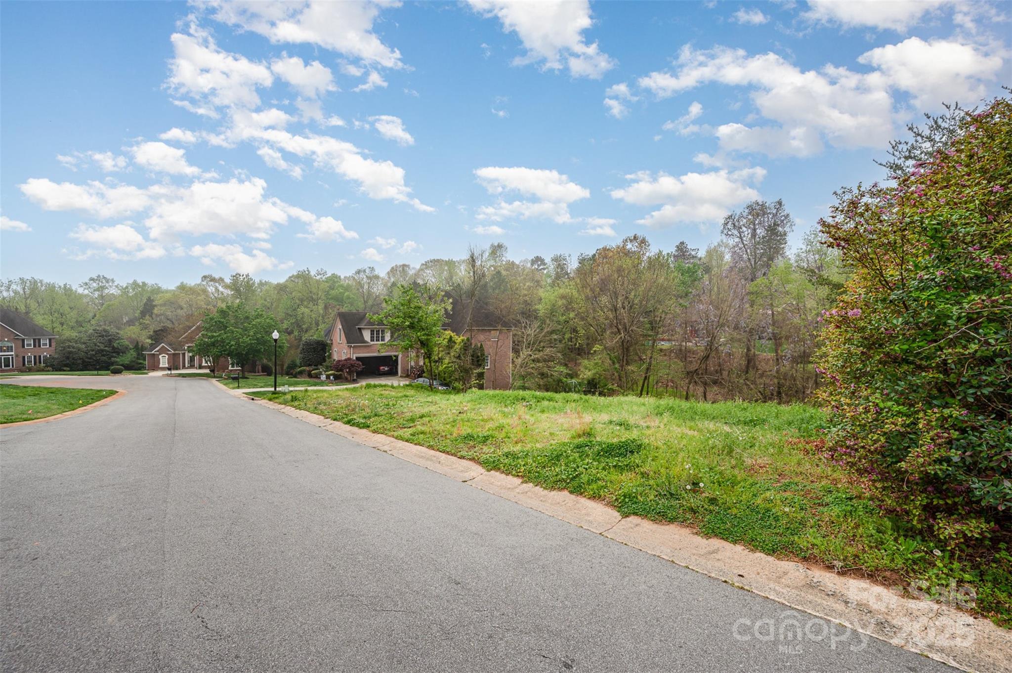 9274 Naron Lane Property Photo 8