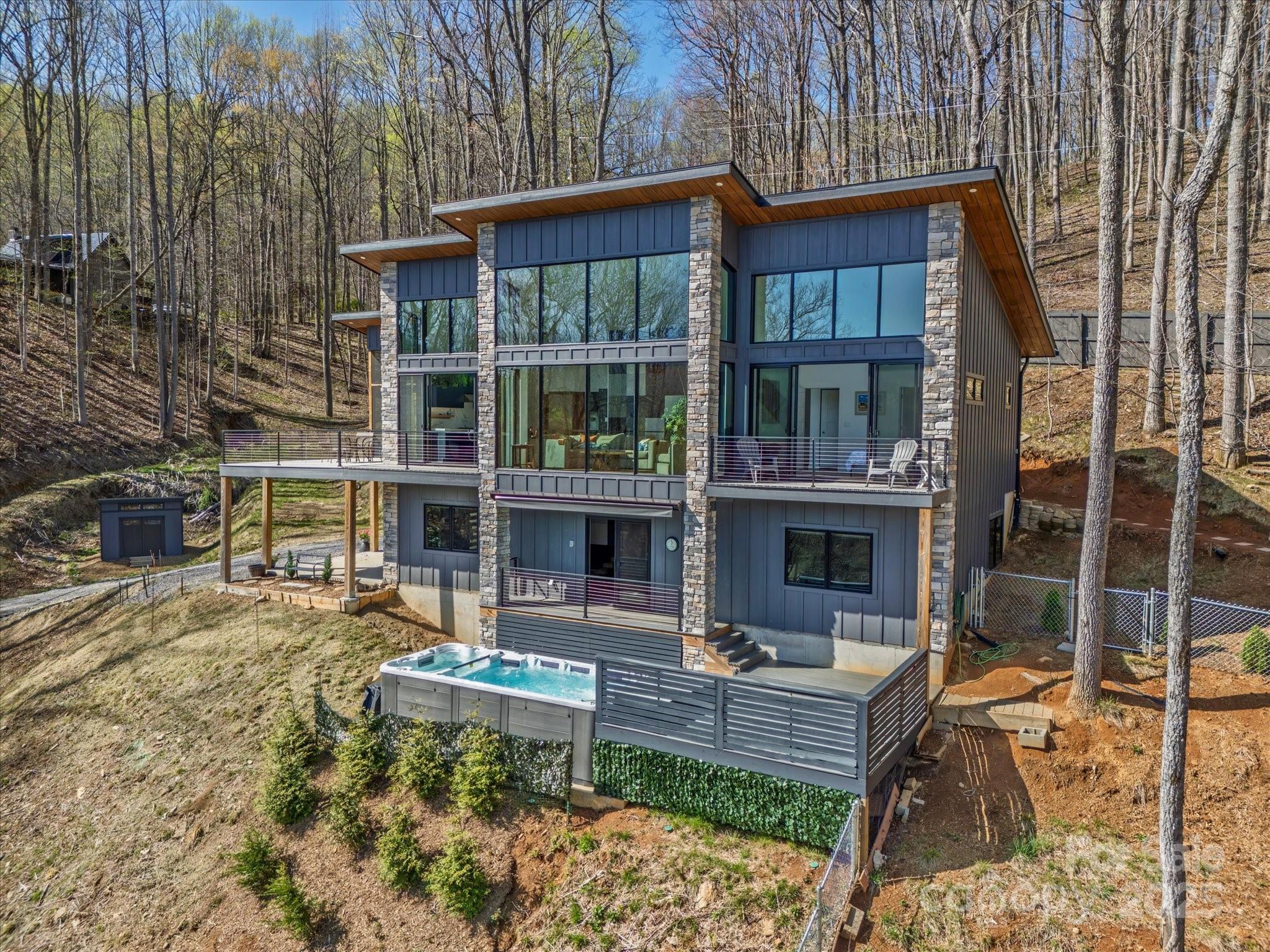 Balsam Forest Real Estate Listings Main Image