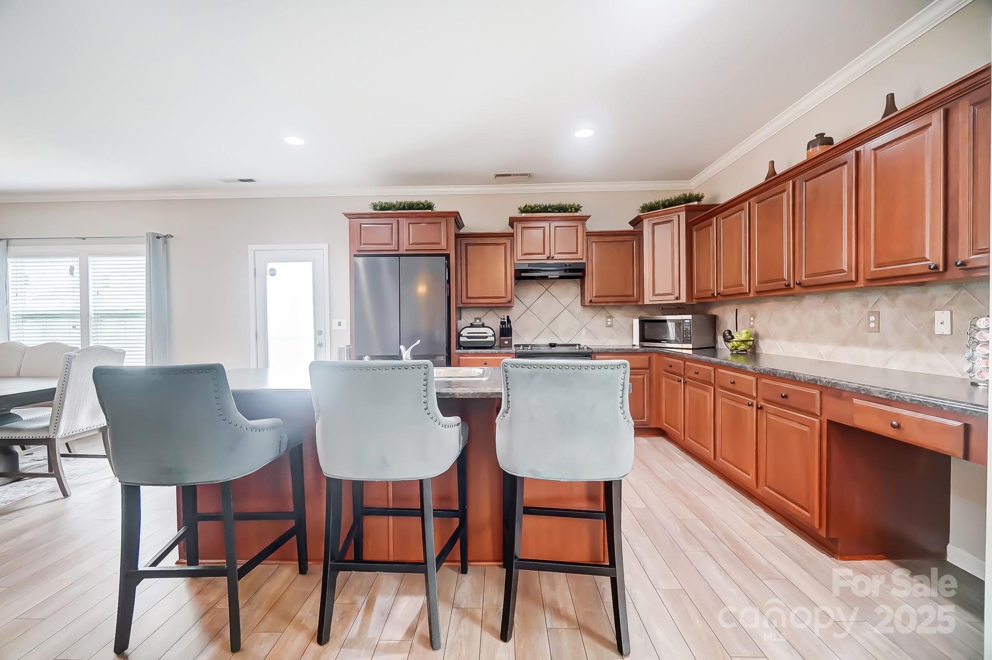 9704 Cayenne Drive Property Photo 12