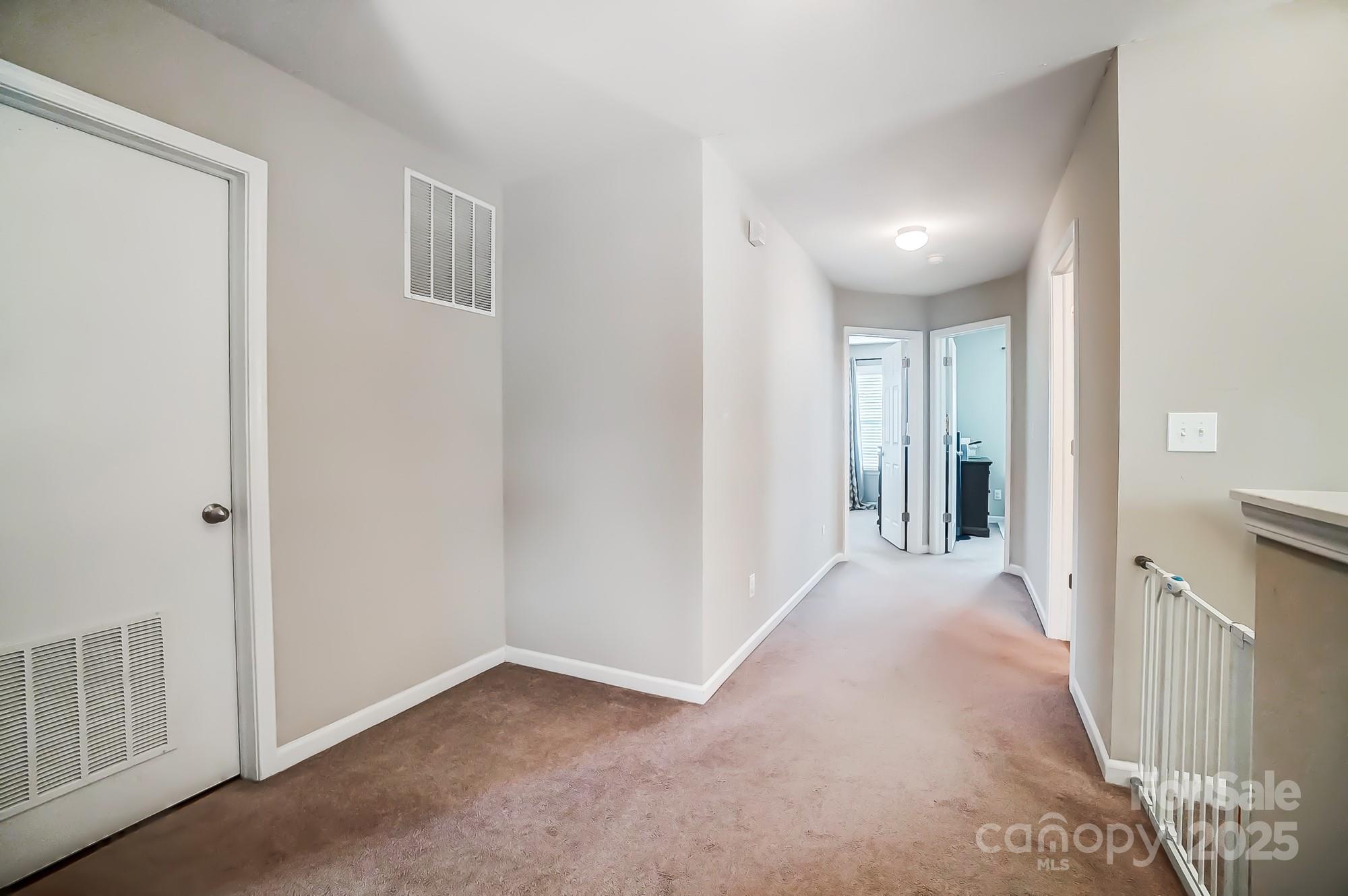 9704 Cayenne Drive Property Photo 36