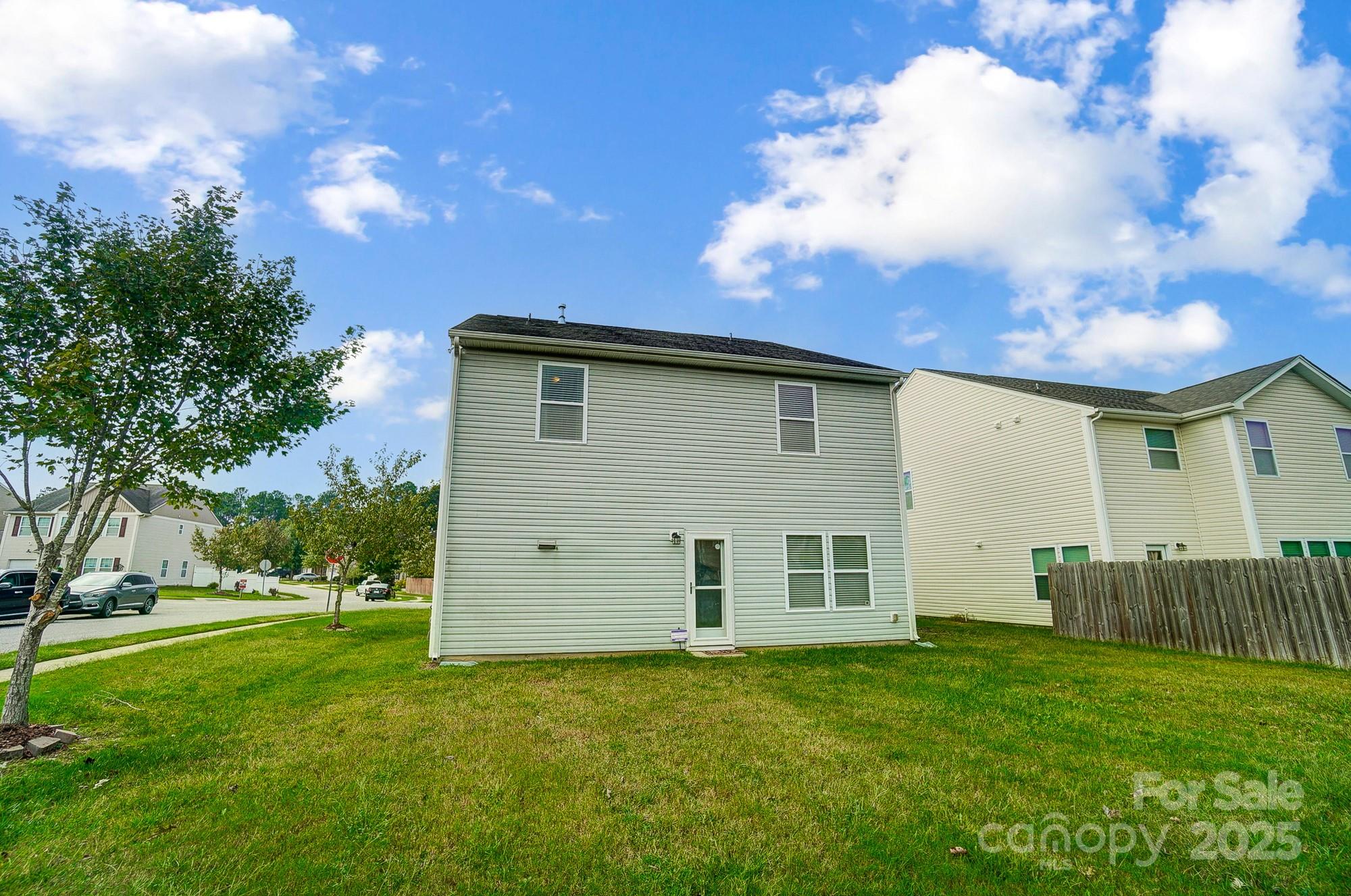 9704 Cayenne Drive Property Photo 45