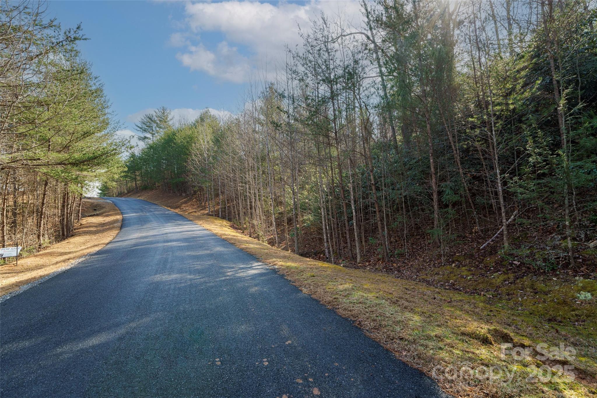 265 Harborside Drive Property Photo 10