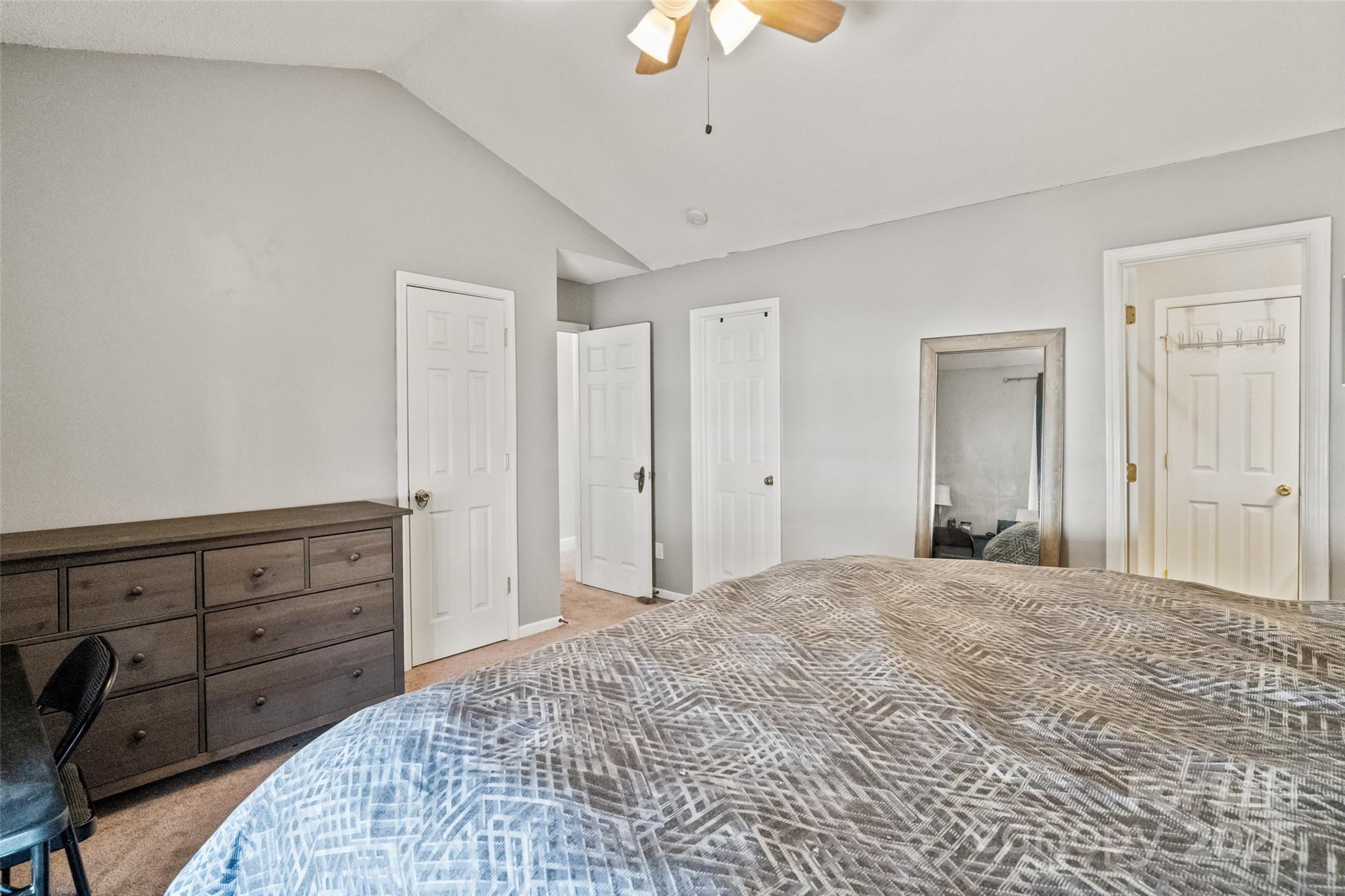 10920 Walking Path Lane Property Photo 15