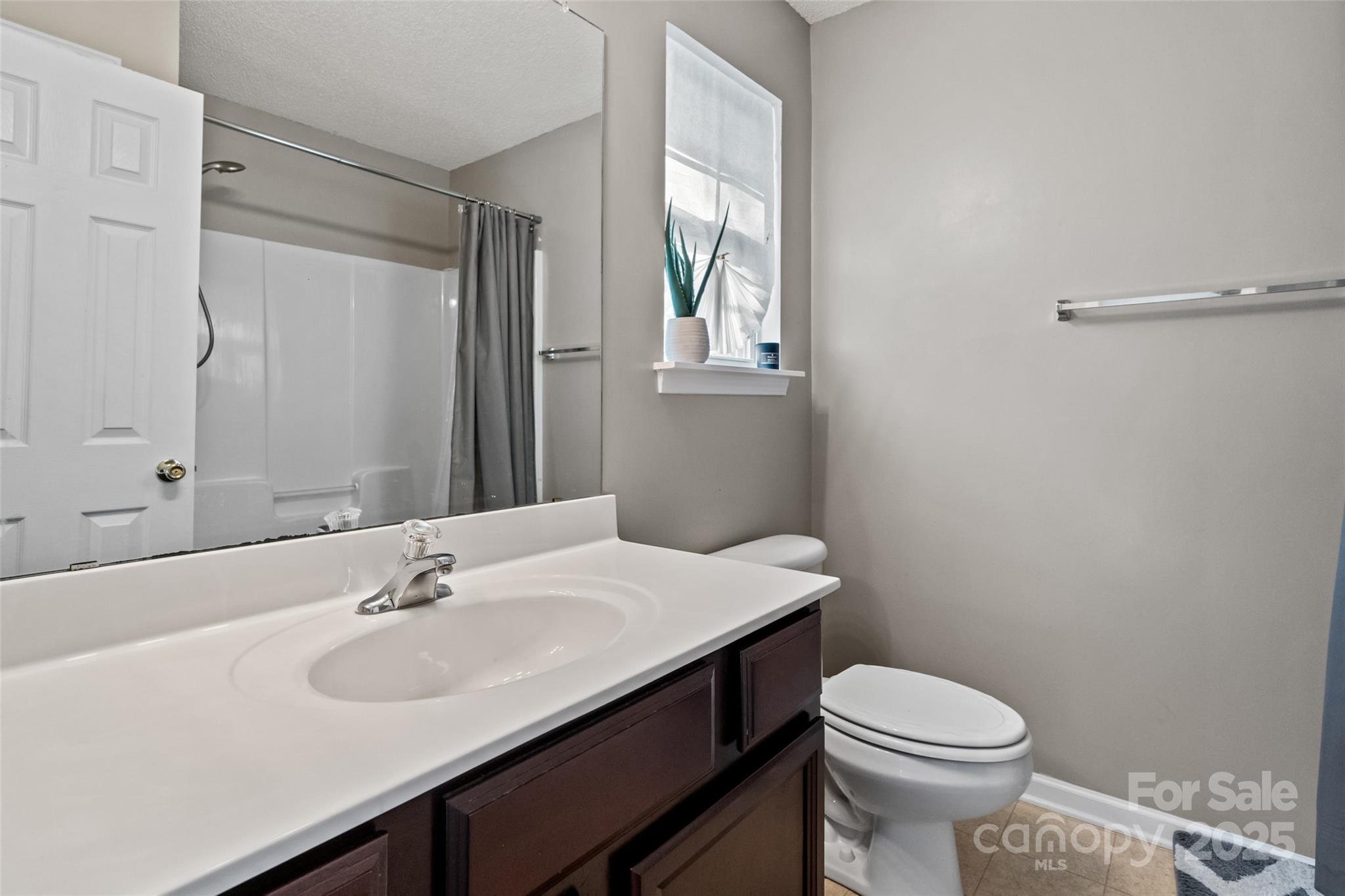 10920 Walking Path Lane Property Photo 21