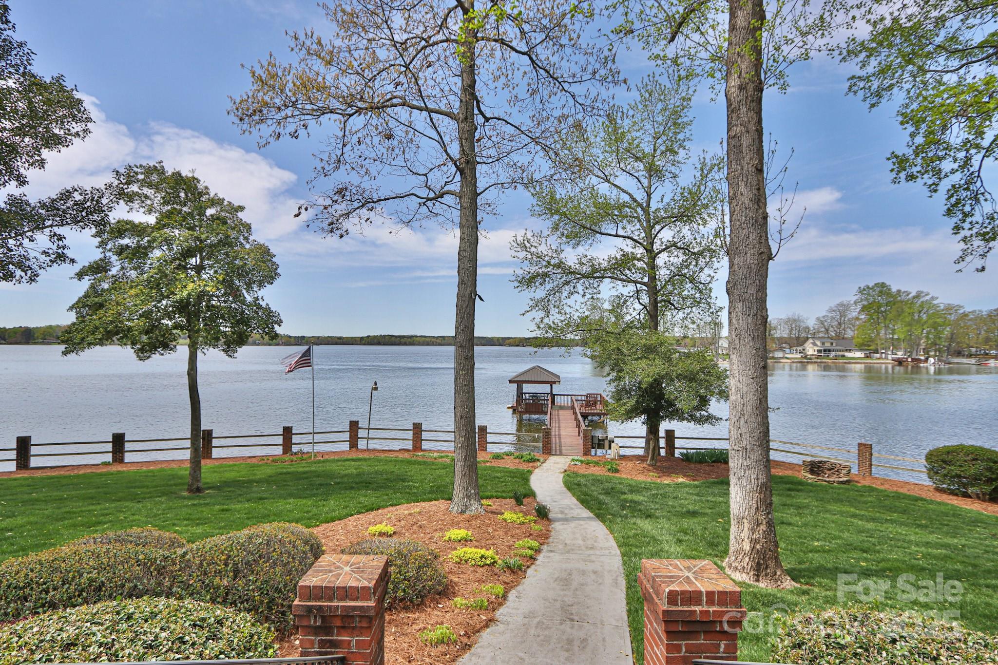 1062 Riverwood Drive Property Photo