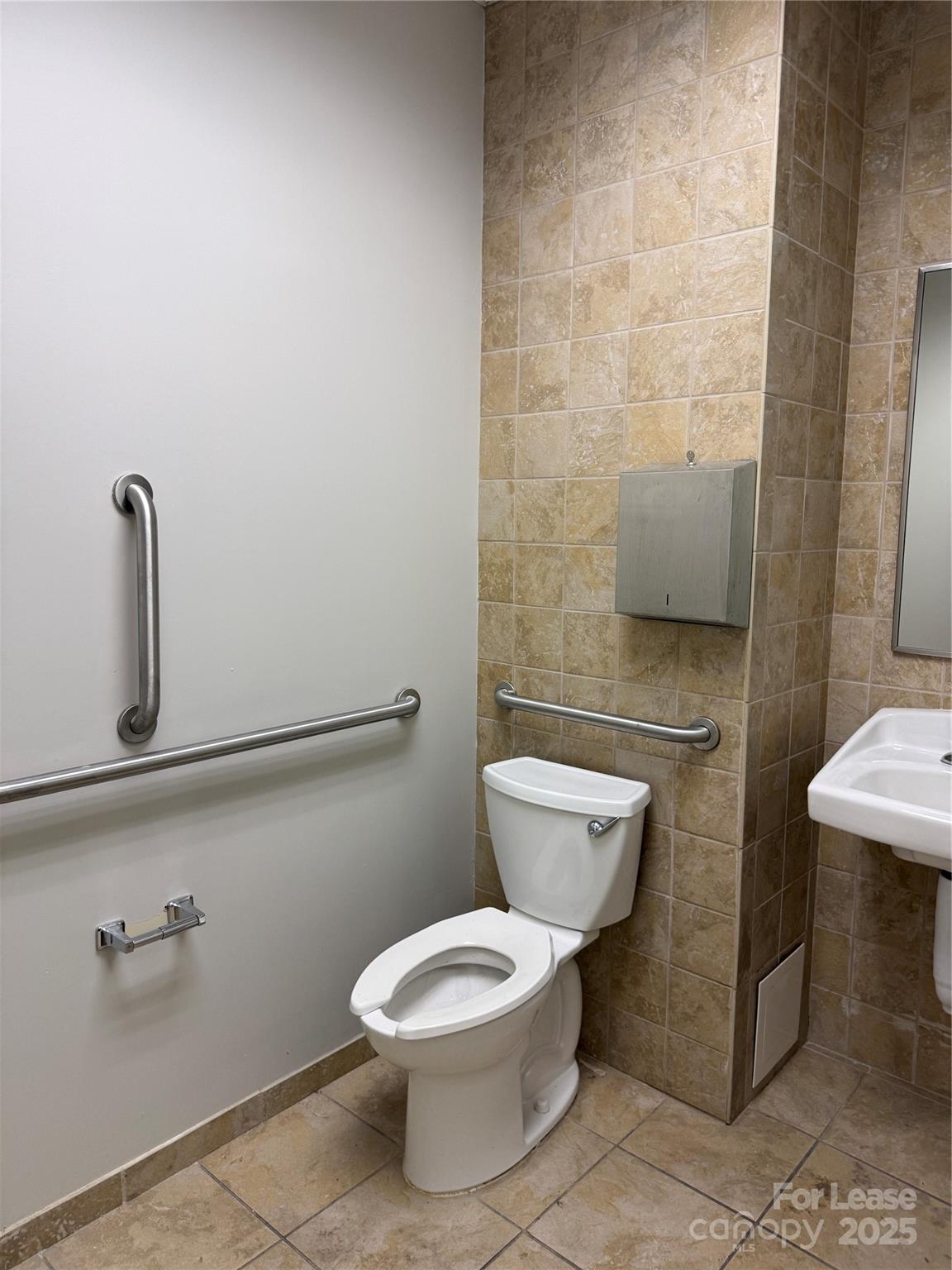 10926 South Tryon Street D Property Photo 4