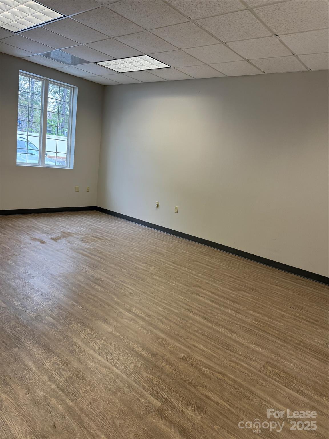 10926 South Tryon Street D Property Photo 6