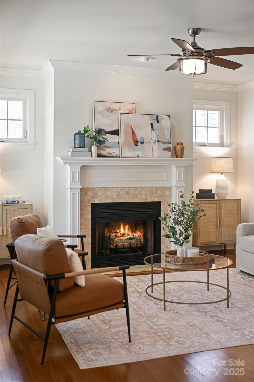 11 La Rue Court Property Photo 4