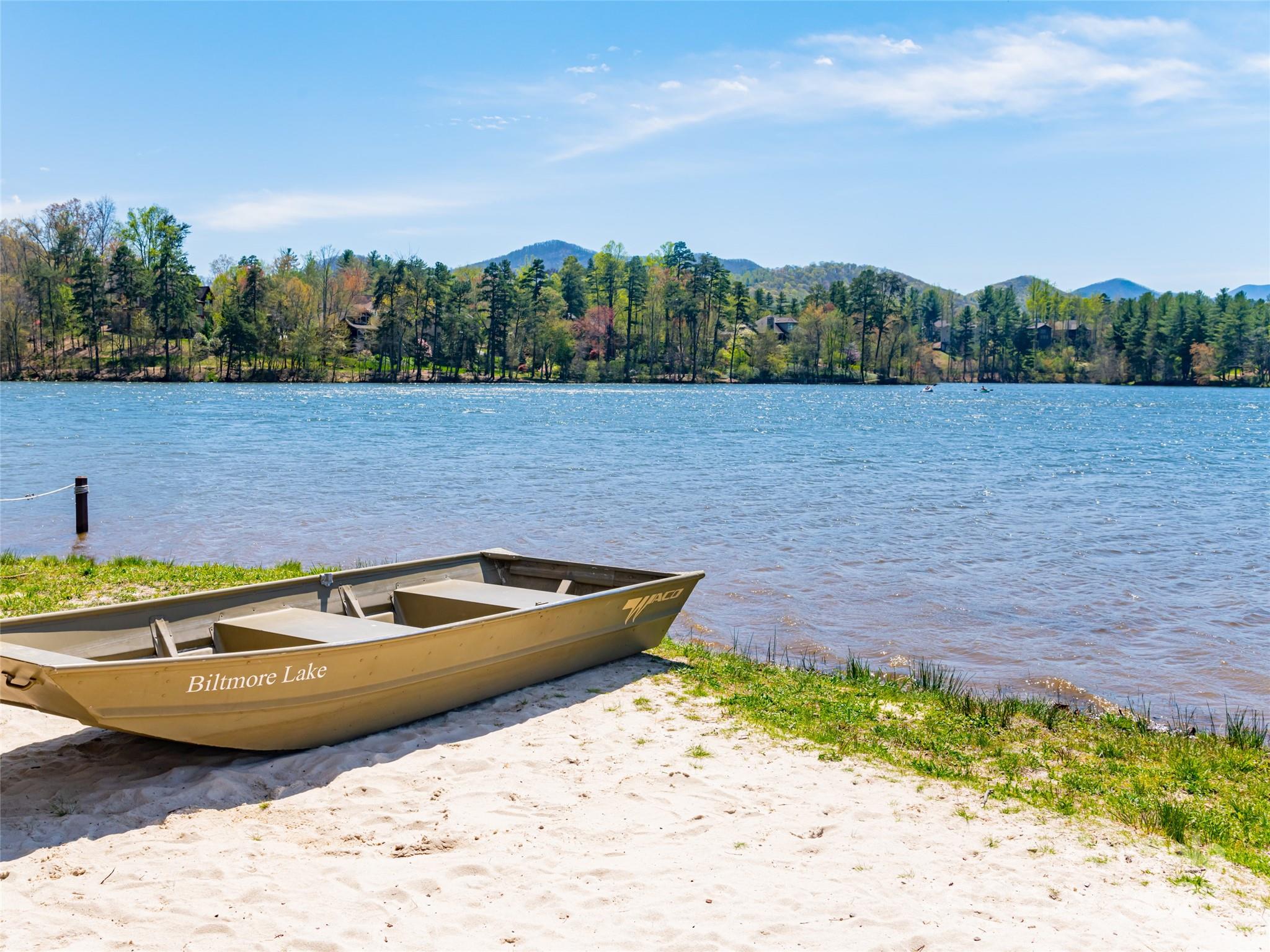 11 La Rue Court Property Photo 39