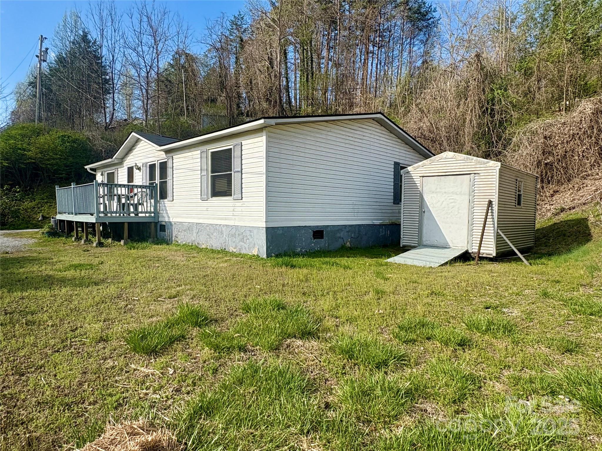 1235 Jenkins Branch Road Property Photo