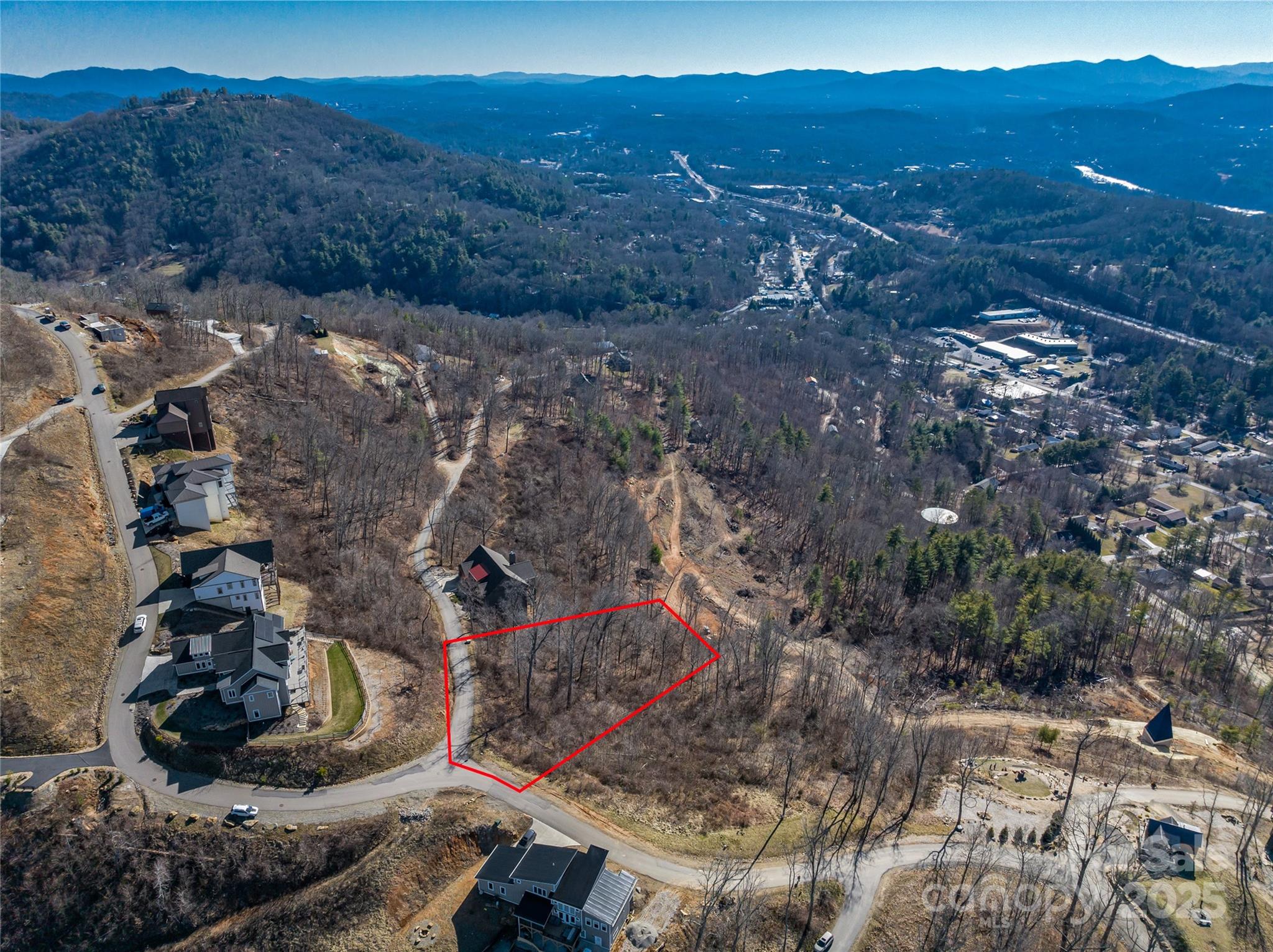 5 Soaring Hawk View 14 Property Photo 17