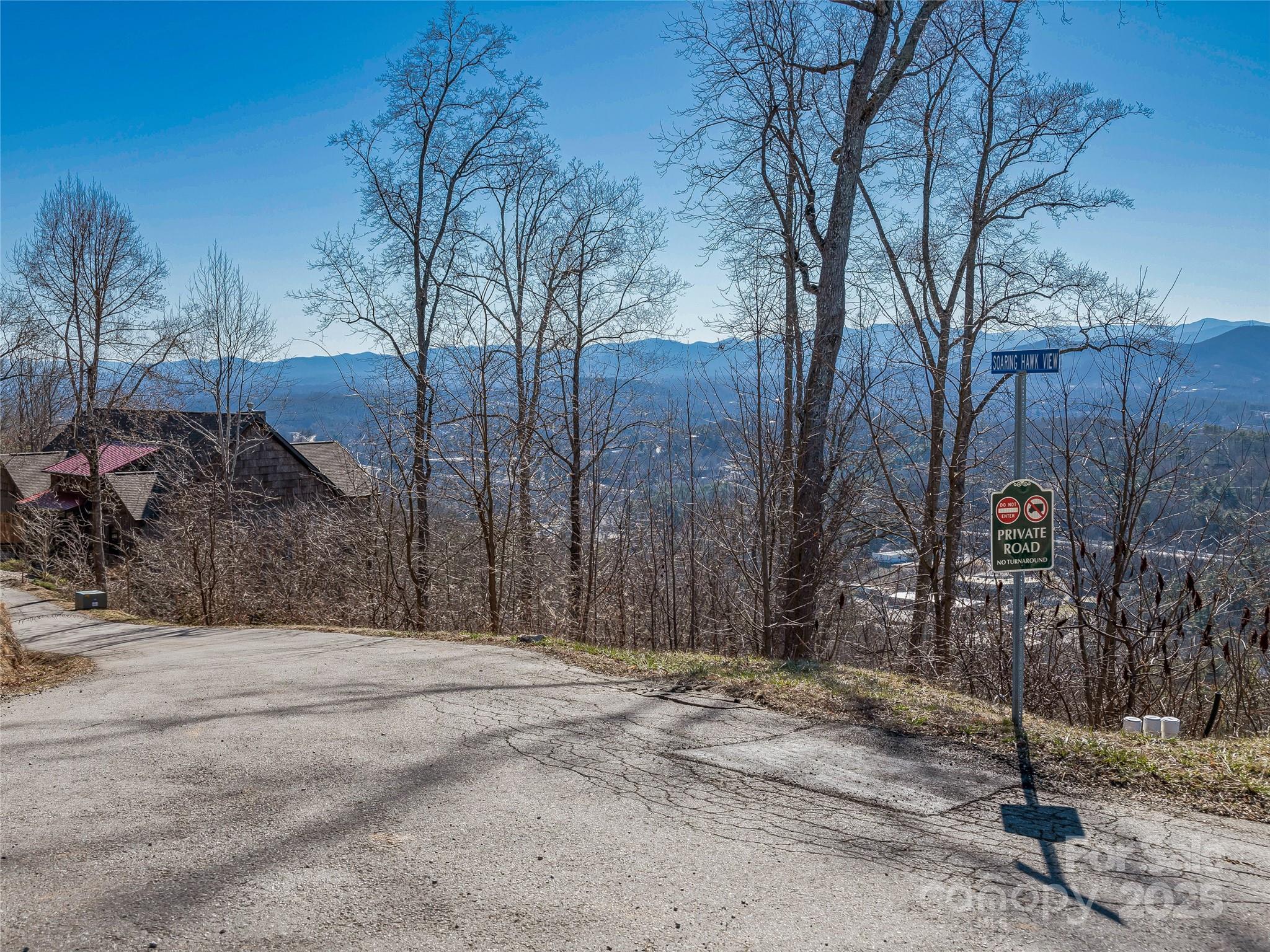 5 Soaring Hawk View 14 Property Photo 18
