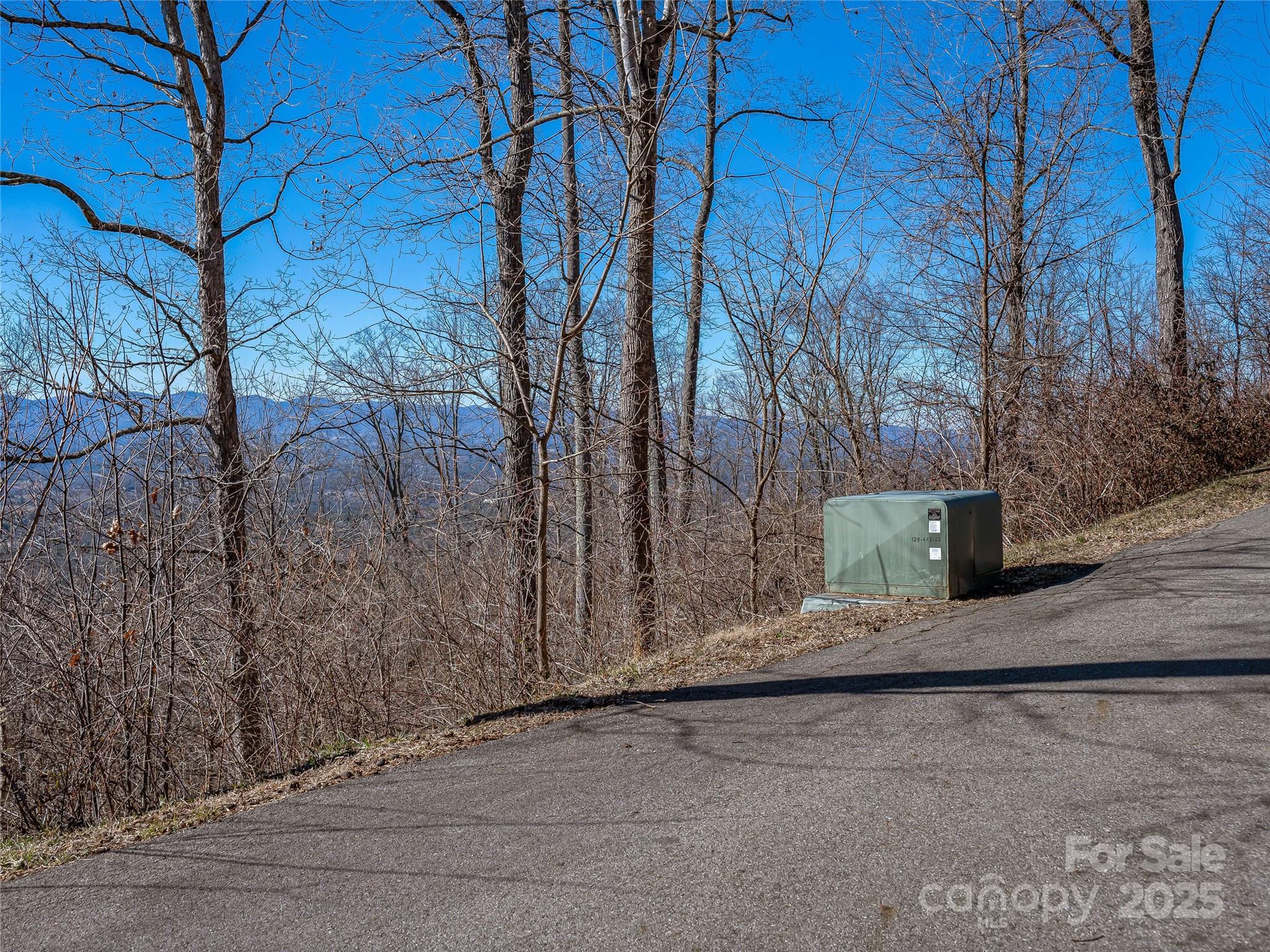 5 Soaring Hawk View 14 Property Photo 37