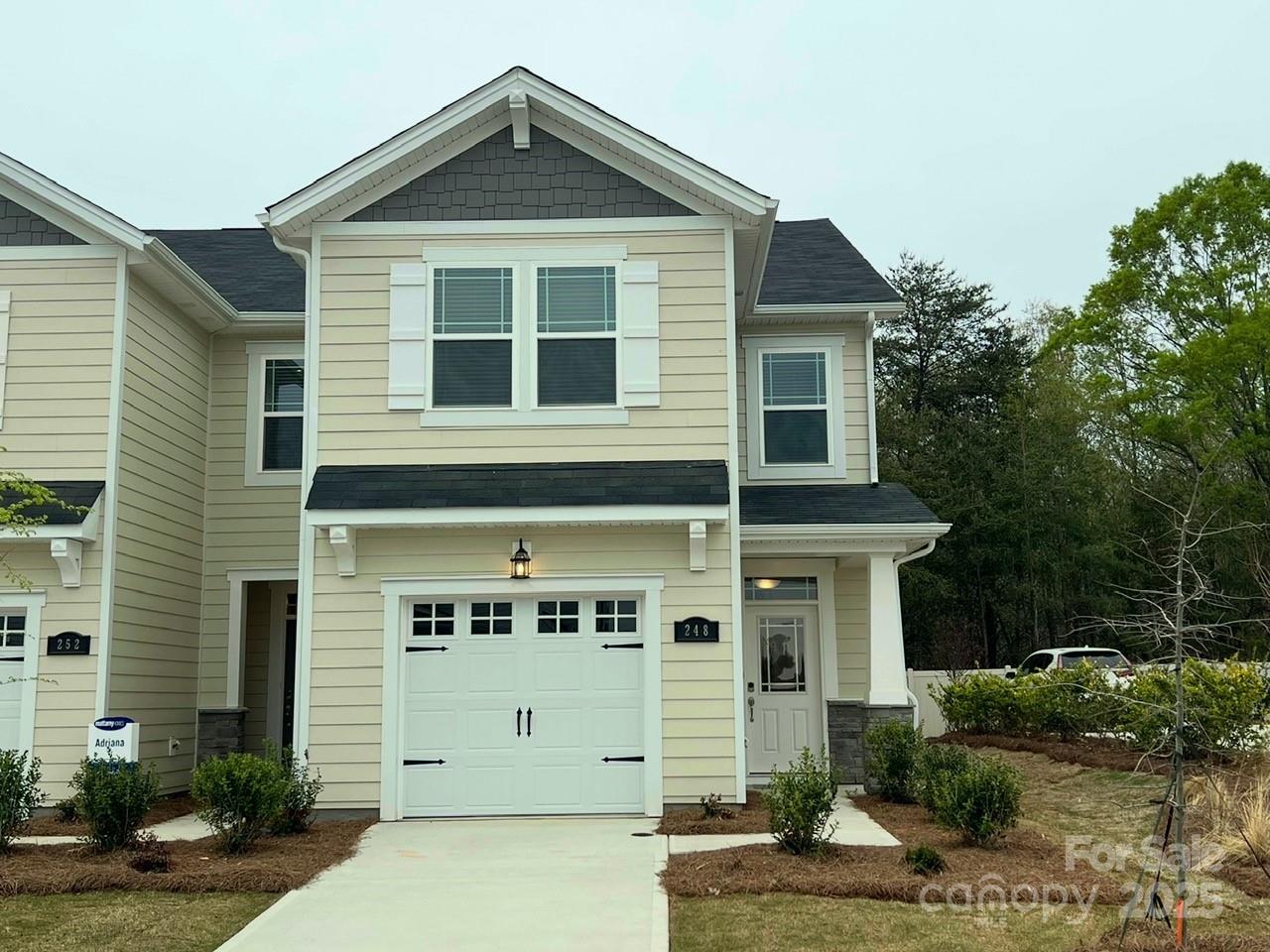 Arbor Chase Real Estate Listings Main Image