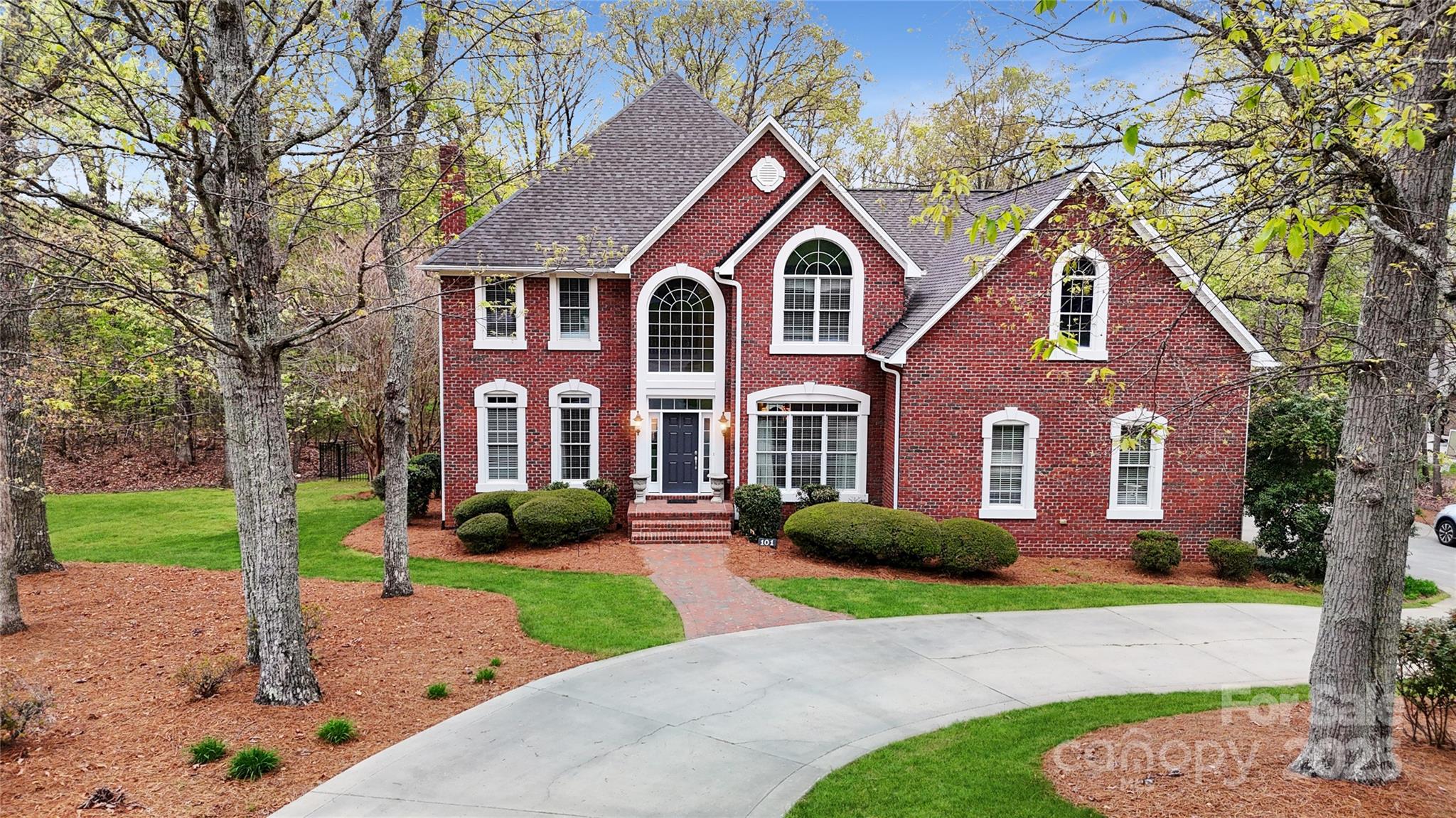 101 Saddletree Road Property Photo