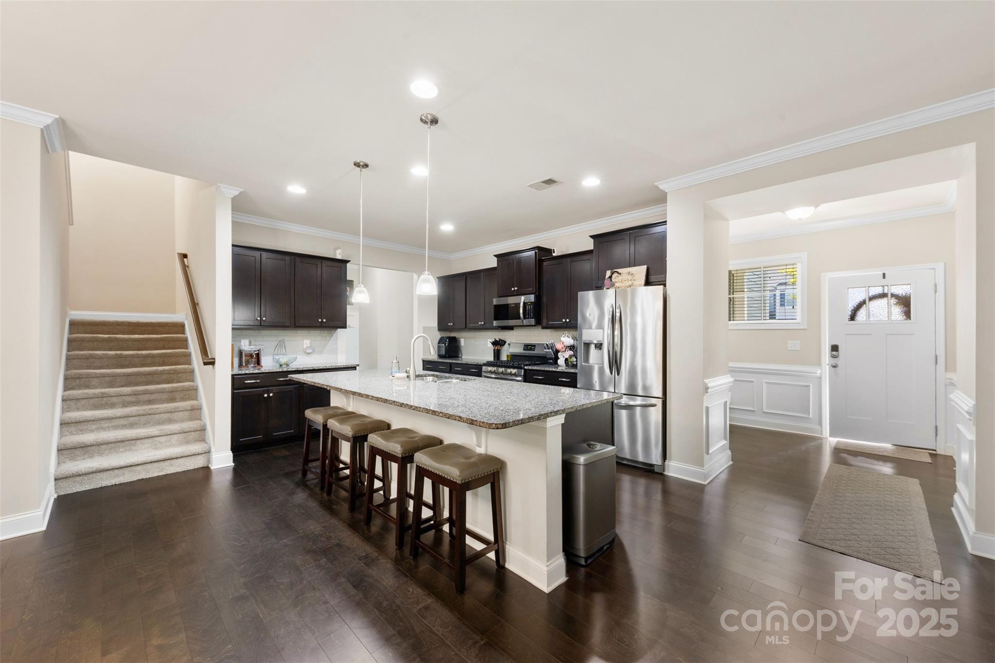 1212 Croft Drive Property Photo 5