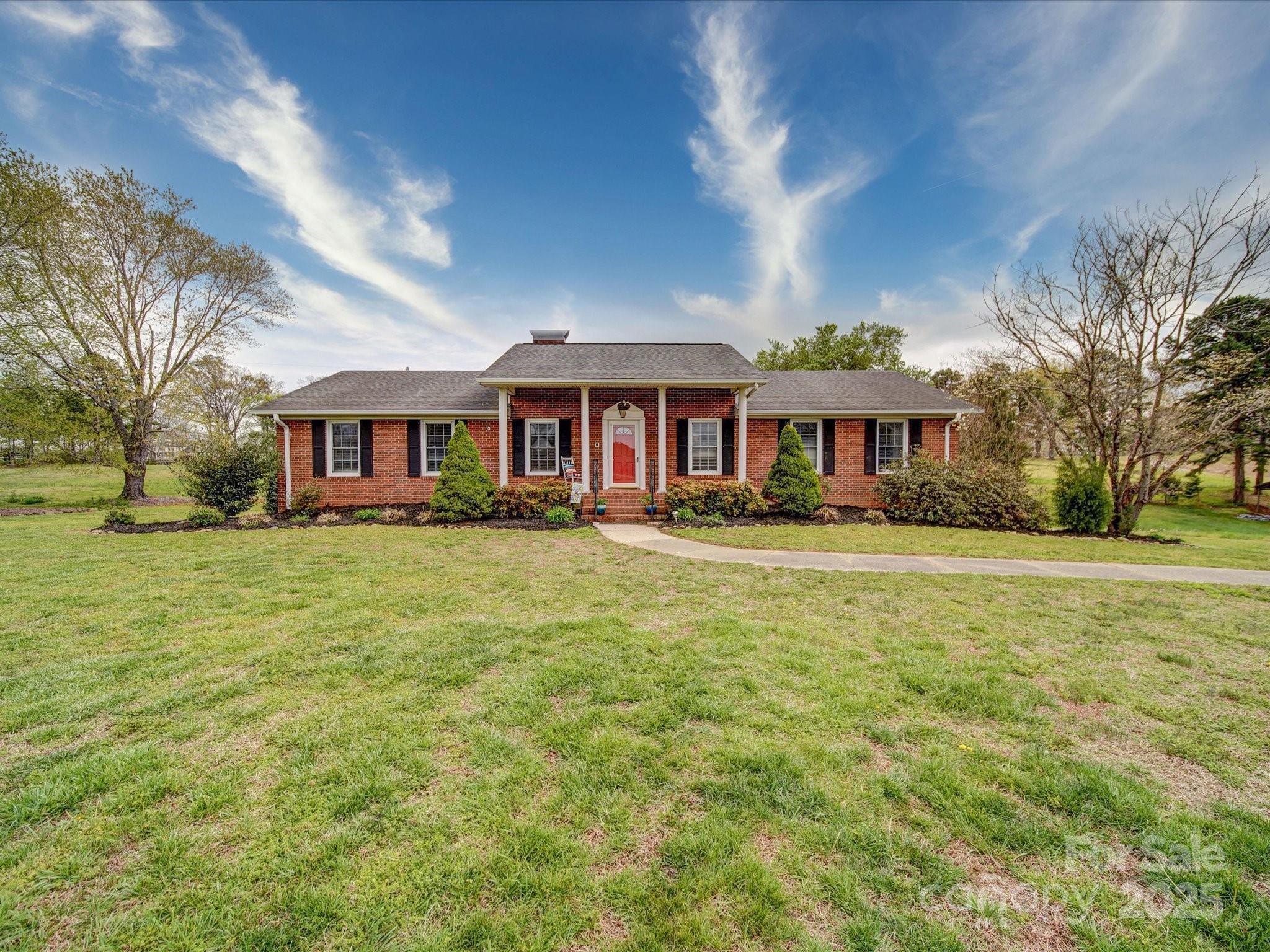 24436 Nc 24/27 Highway Property Photo