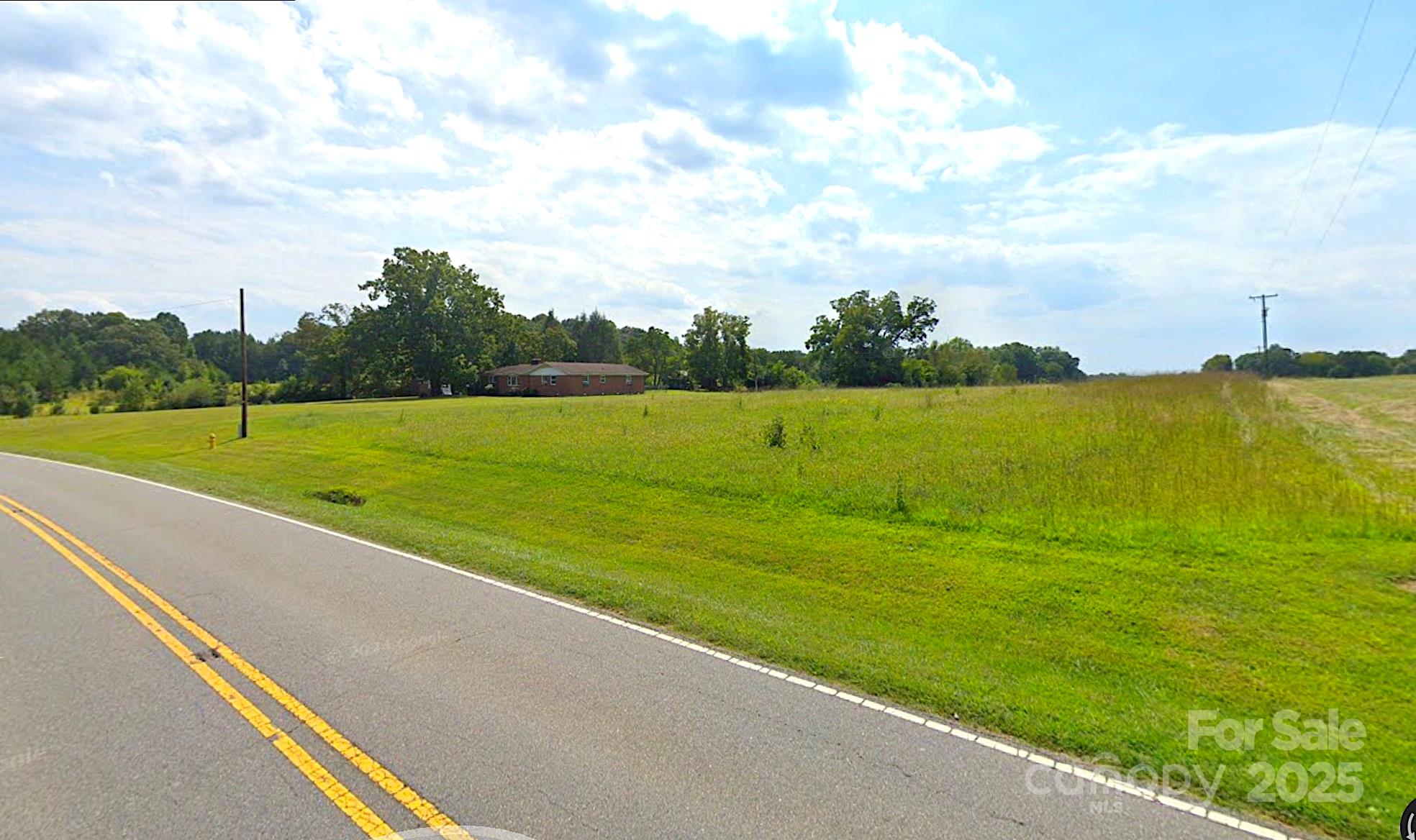 7331 Sherrills Ford Road Property Photo 2