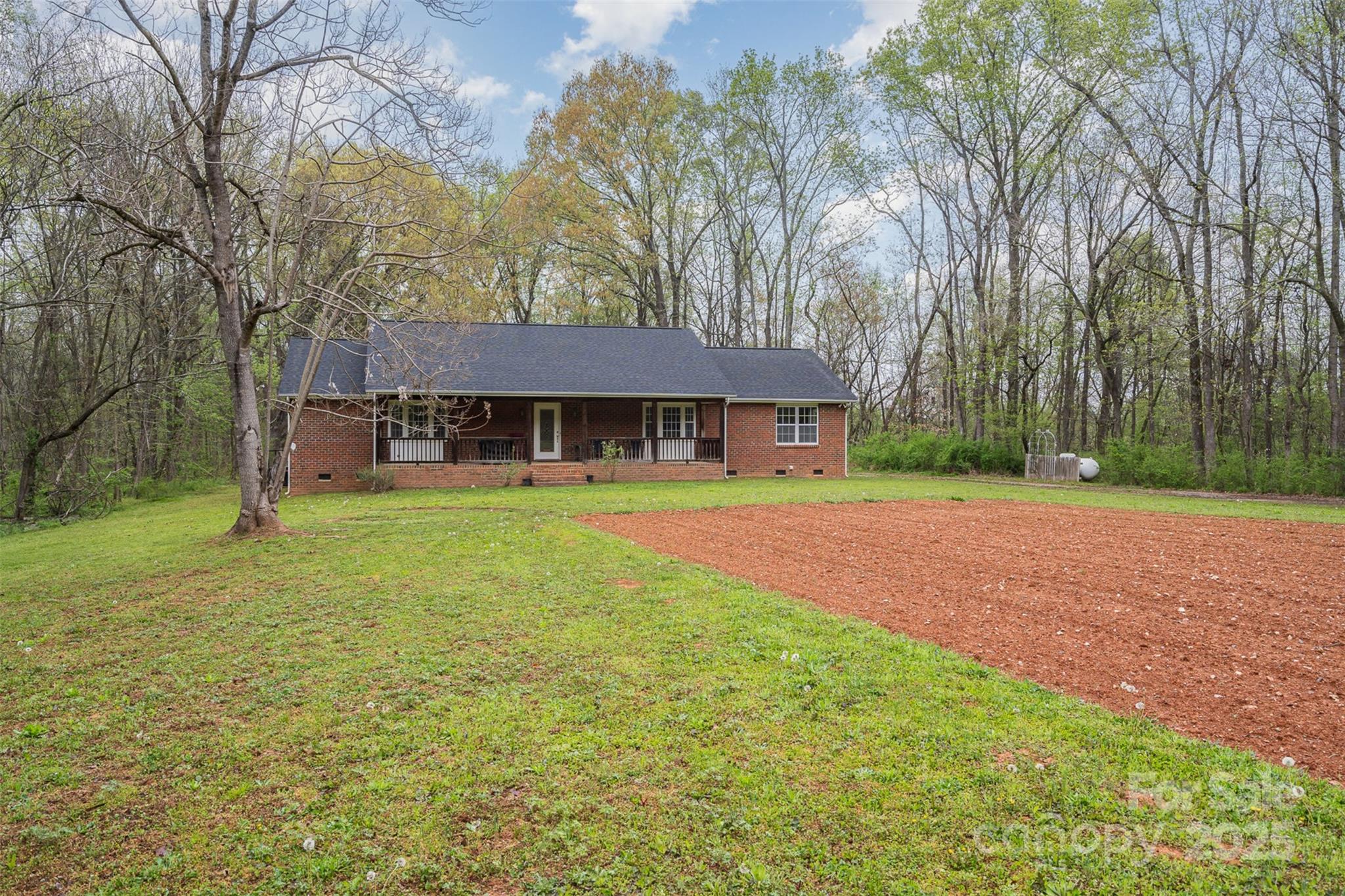 3720 Lanes Creek Road Property Photo