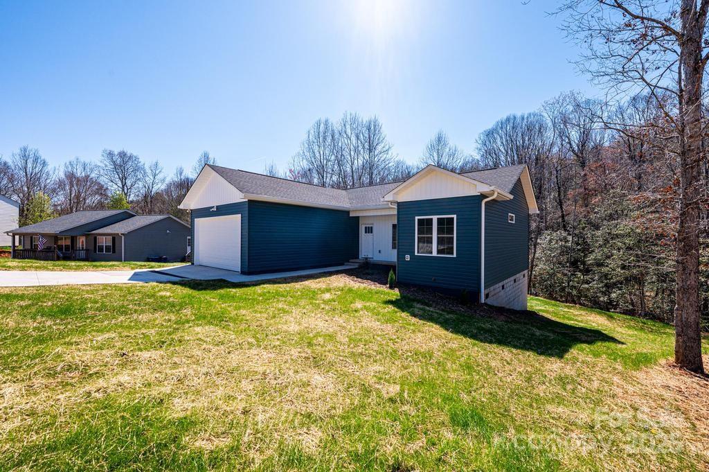 1314 39th Street Circle Property Photo