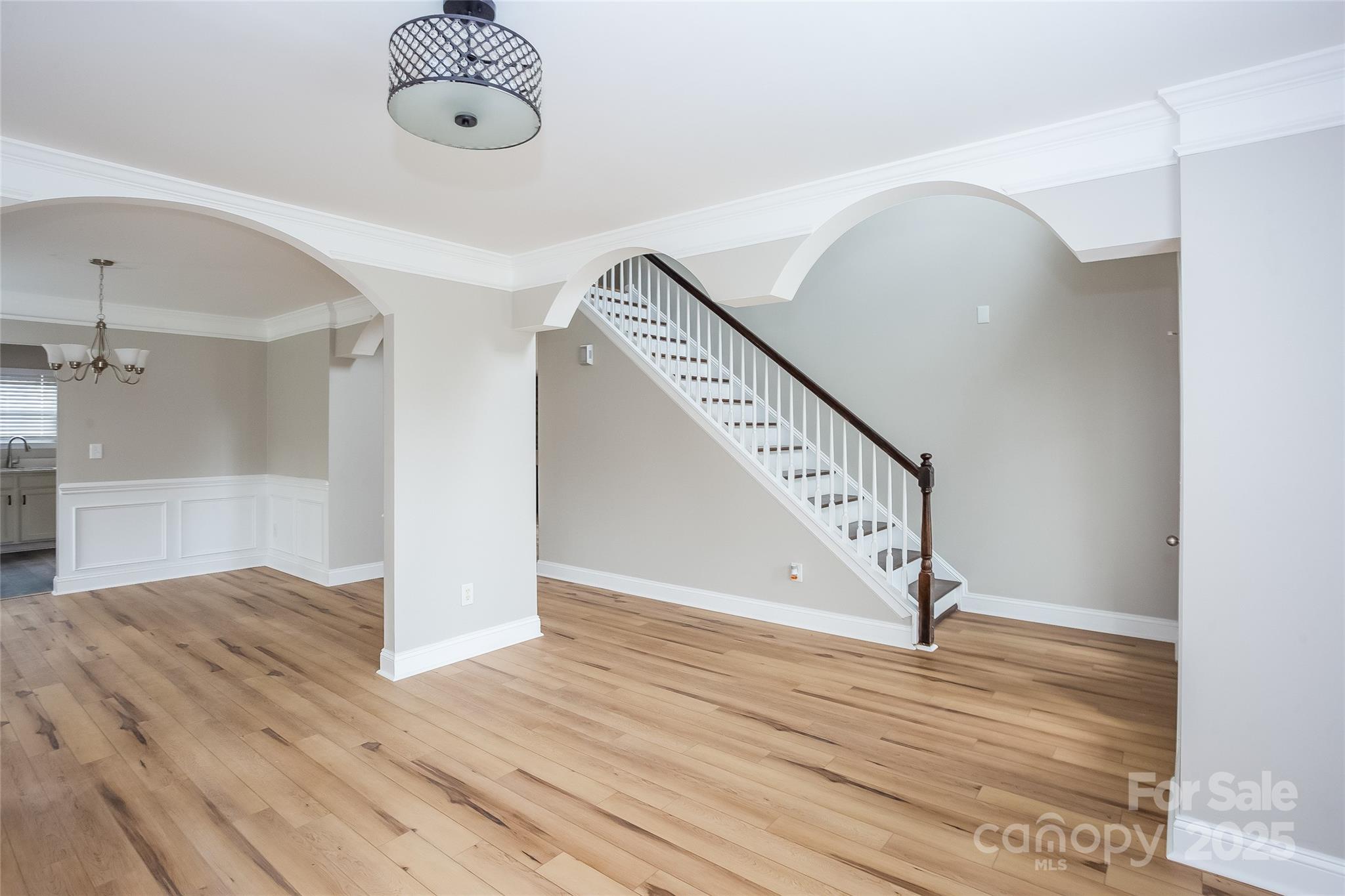 240 Bluffton Road Property Photo 3