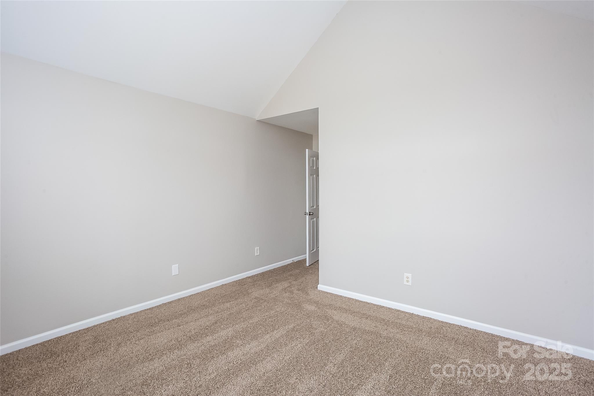 240 Bluffton Road Property Photo 10