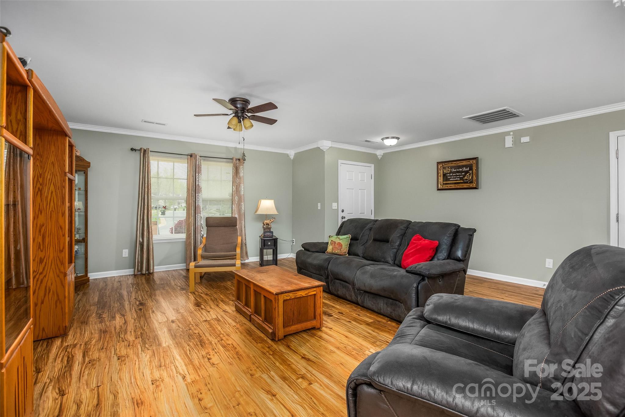 200 Boysenberry Drive Property Photo 11