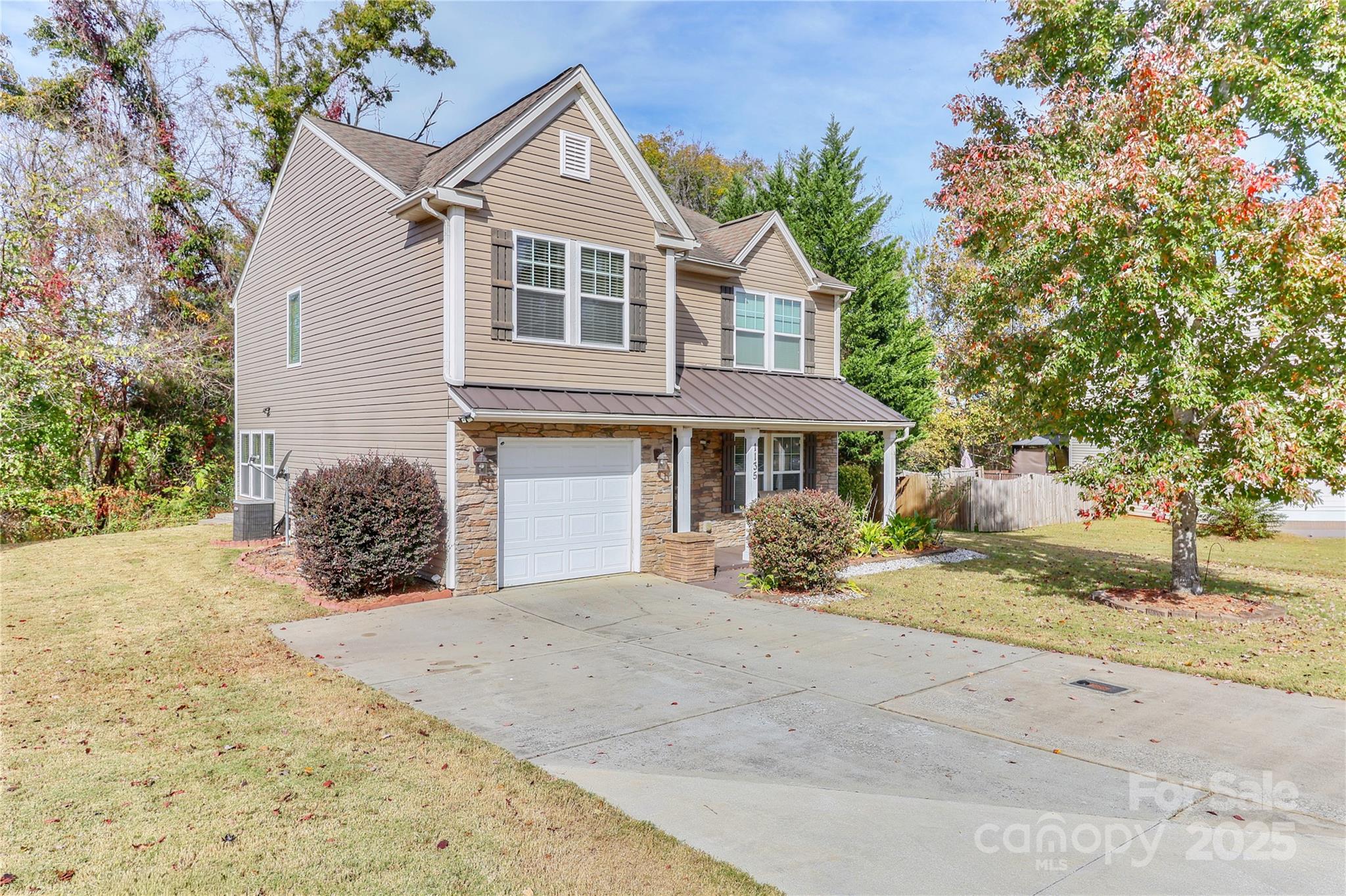 1135 Valley Street Property Photo 1