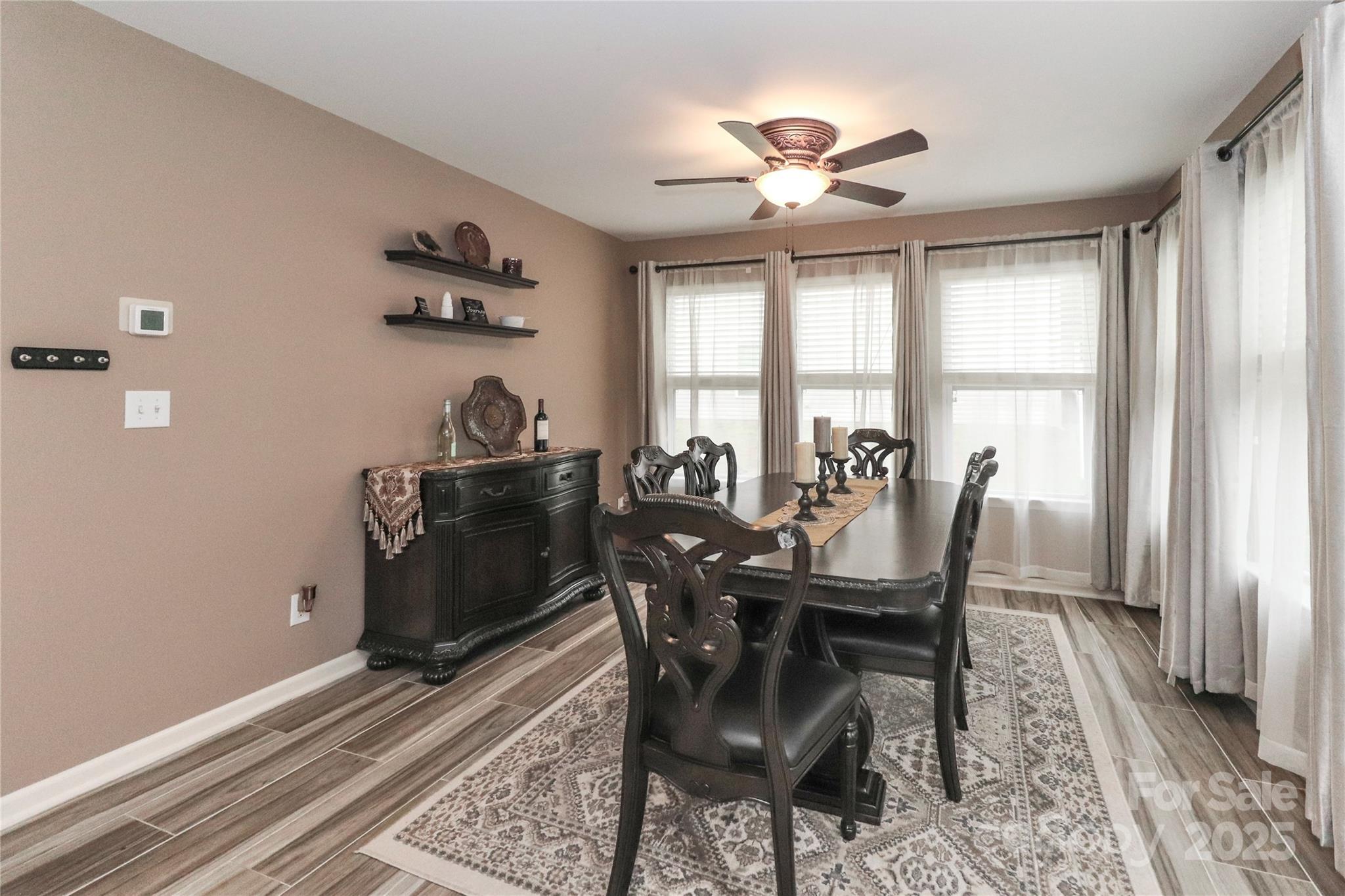 1135 Valley Street Property Photo 22