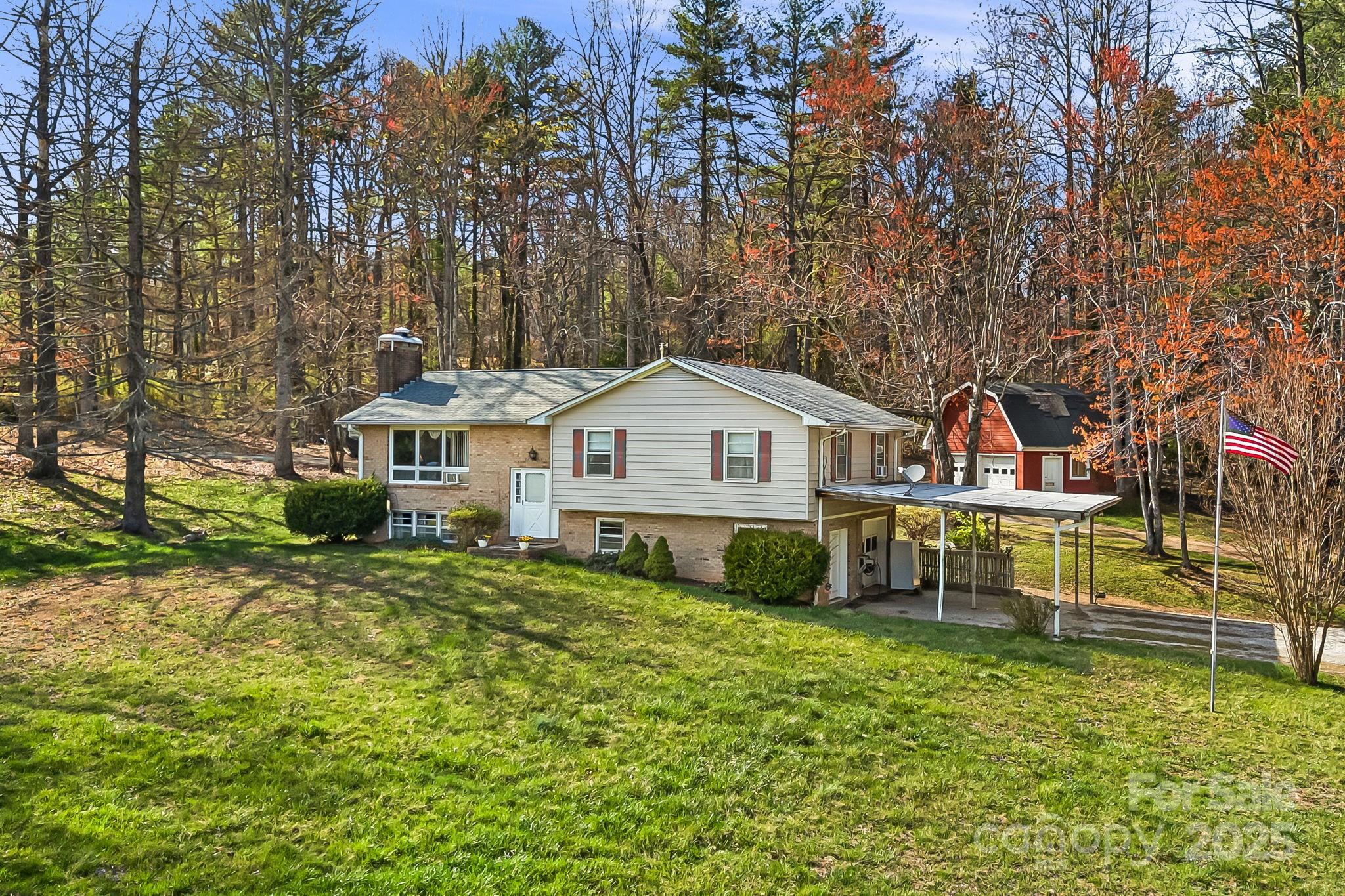 2221 Old Kanuga Road Property Photo