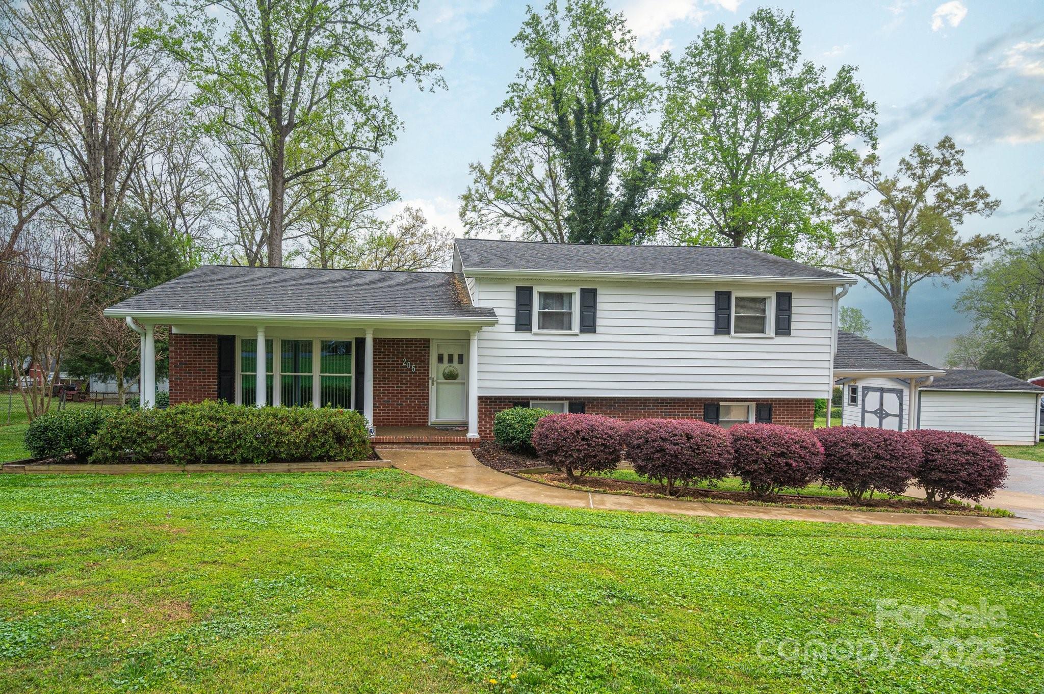 205 Gamble Avenue Property Photo