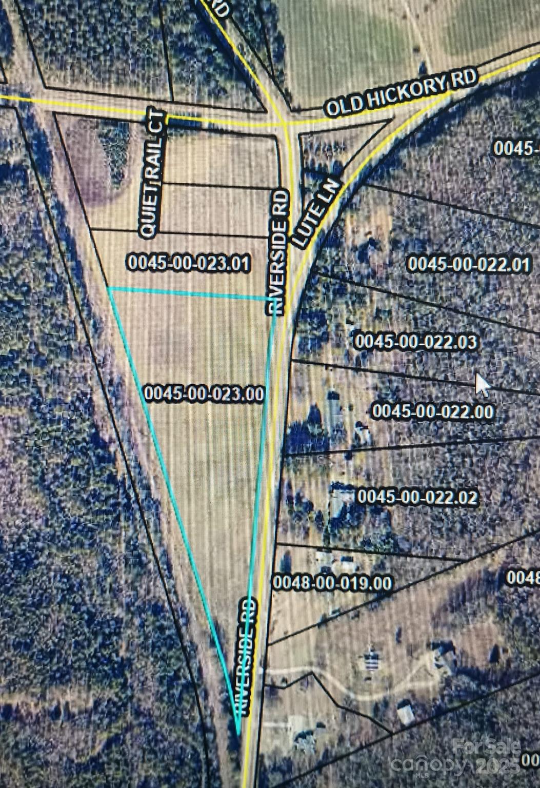 2233 Riverside Road Property Photo 1