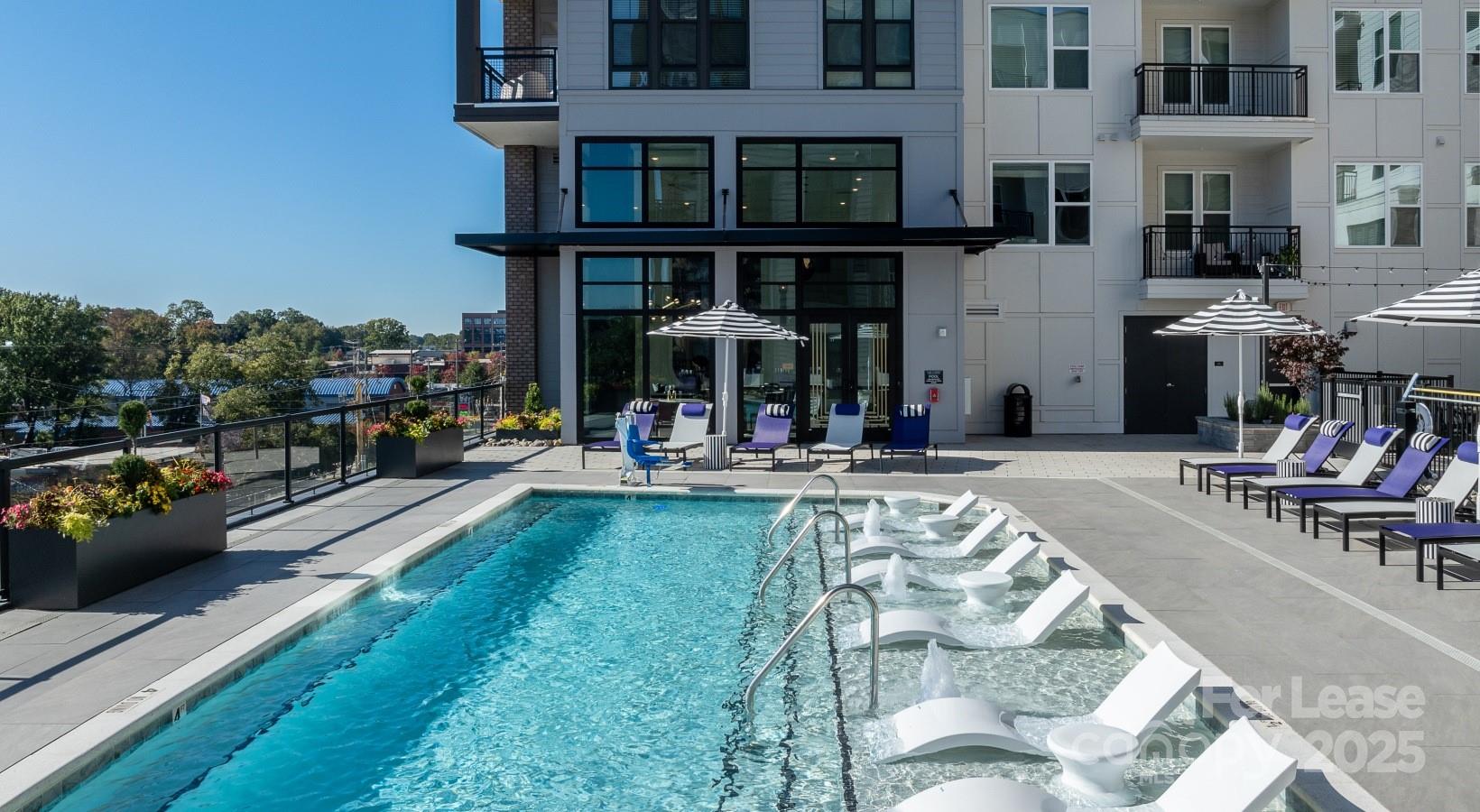 2408 South Boulevard B2 Property Photo 11