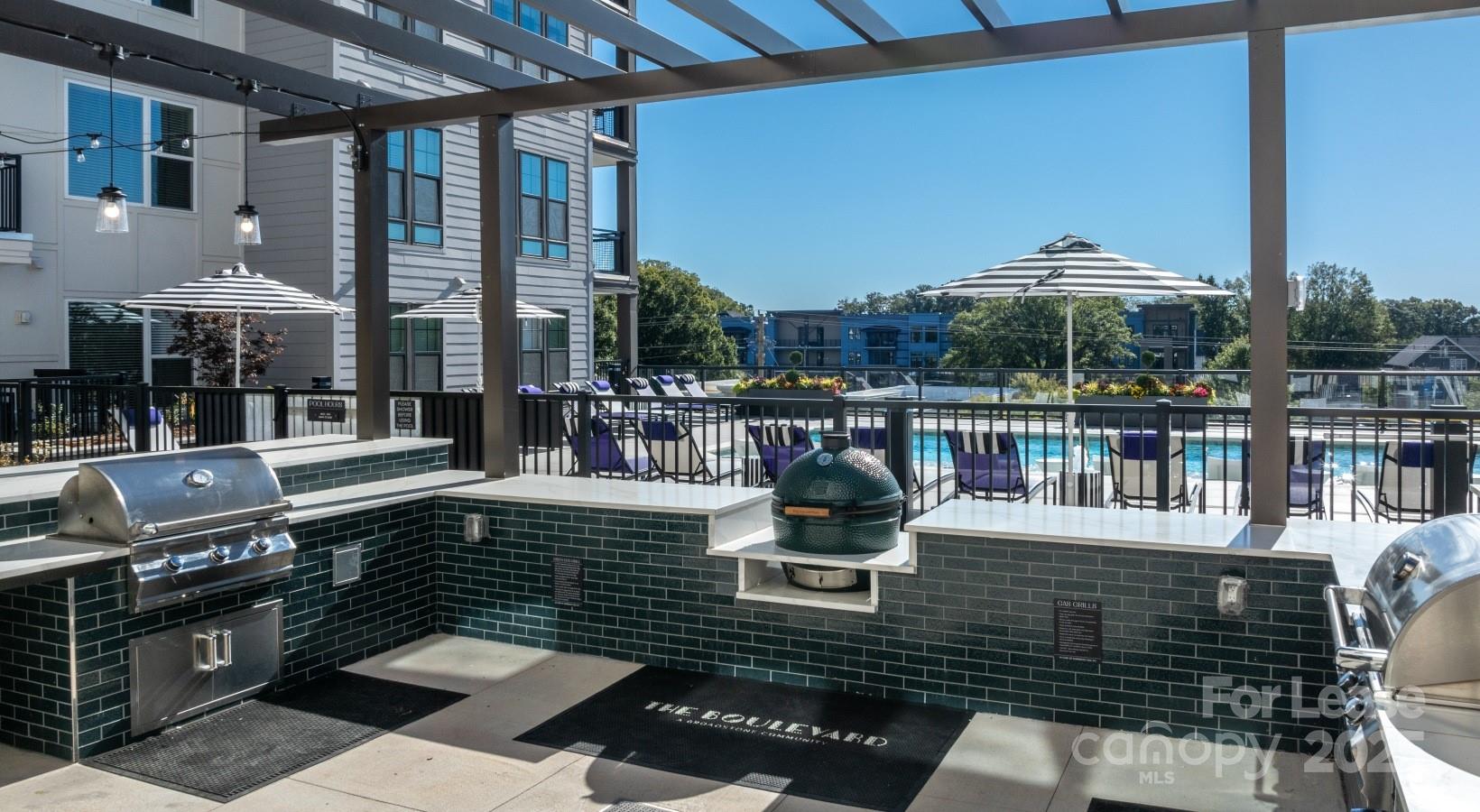 2408 South Boulevard B2 Property Photo 15