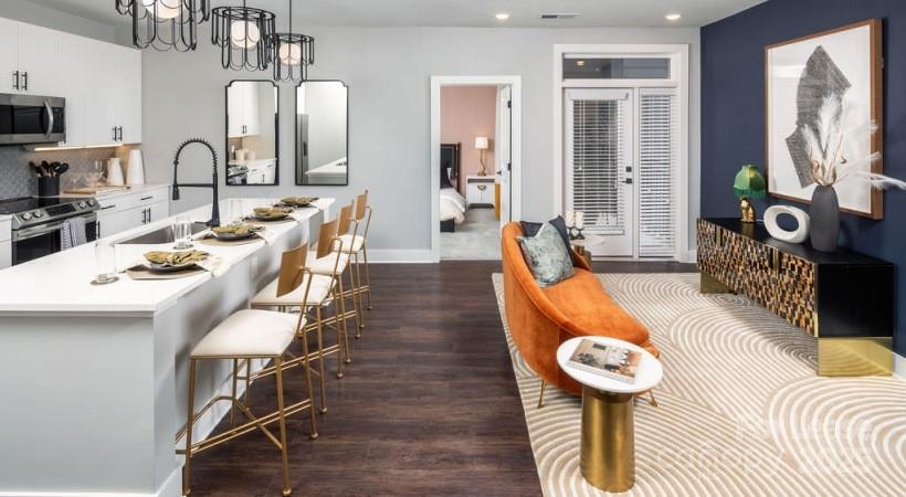 2408 South Boulevard B2 Property Photo 21