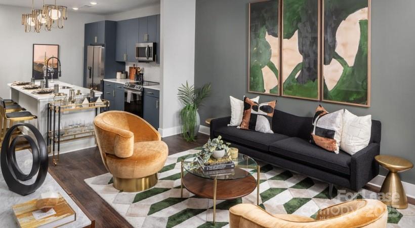 2408 South Boulevard B2 Property Photo 24